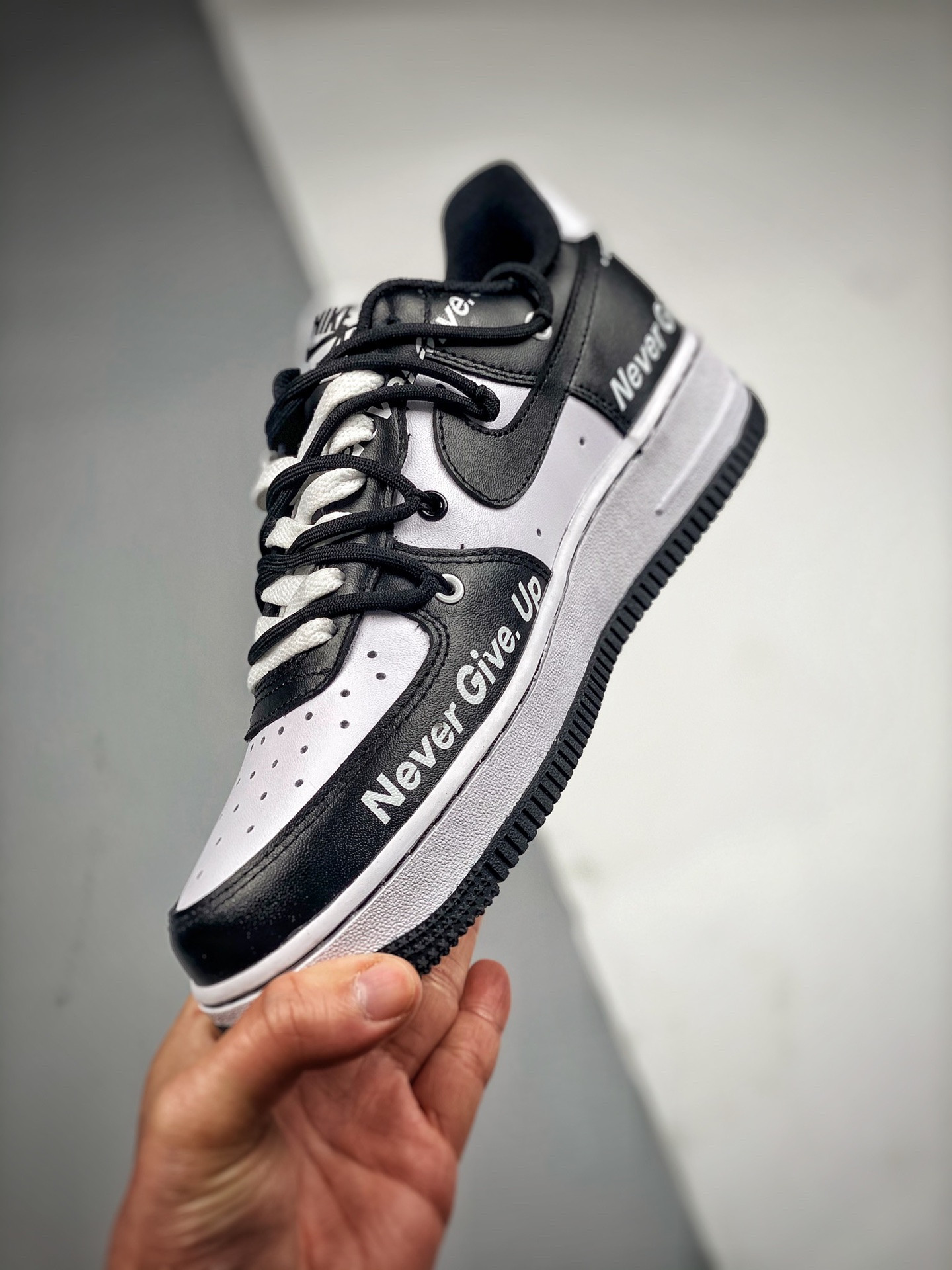 Nike Air Force 1 Low ‘Never Give up’ Black White For Sale