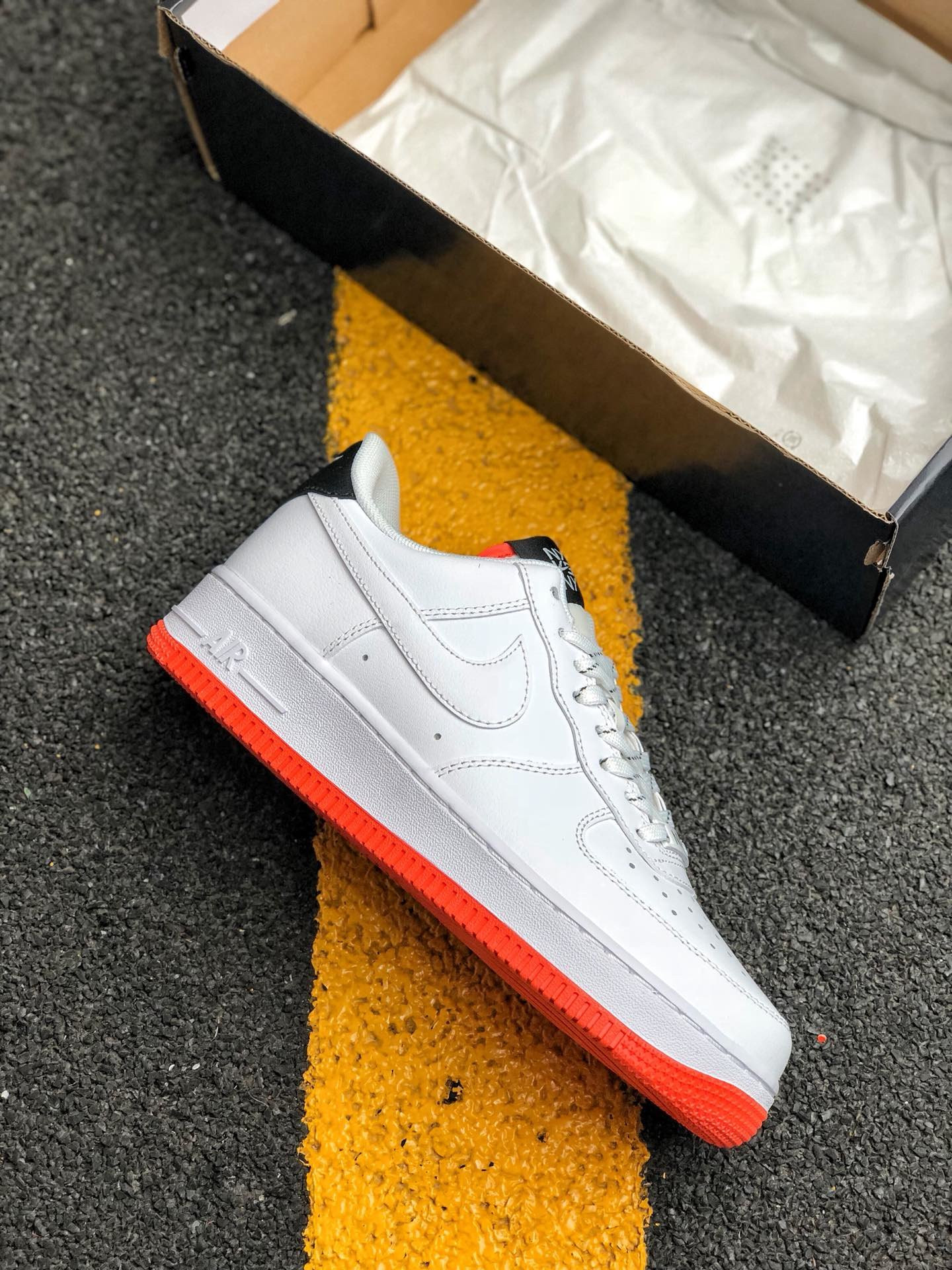 Nike Air Force 1 Low ‘NY’ White/Black-Orange Peel For Sale