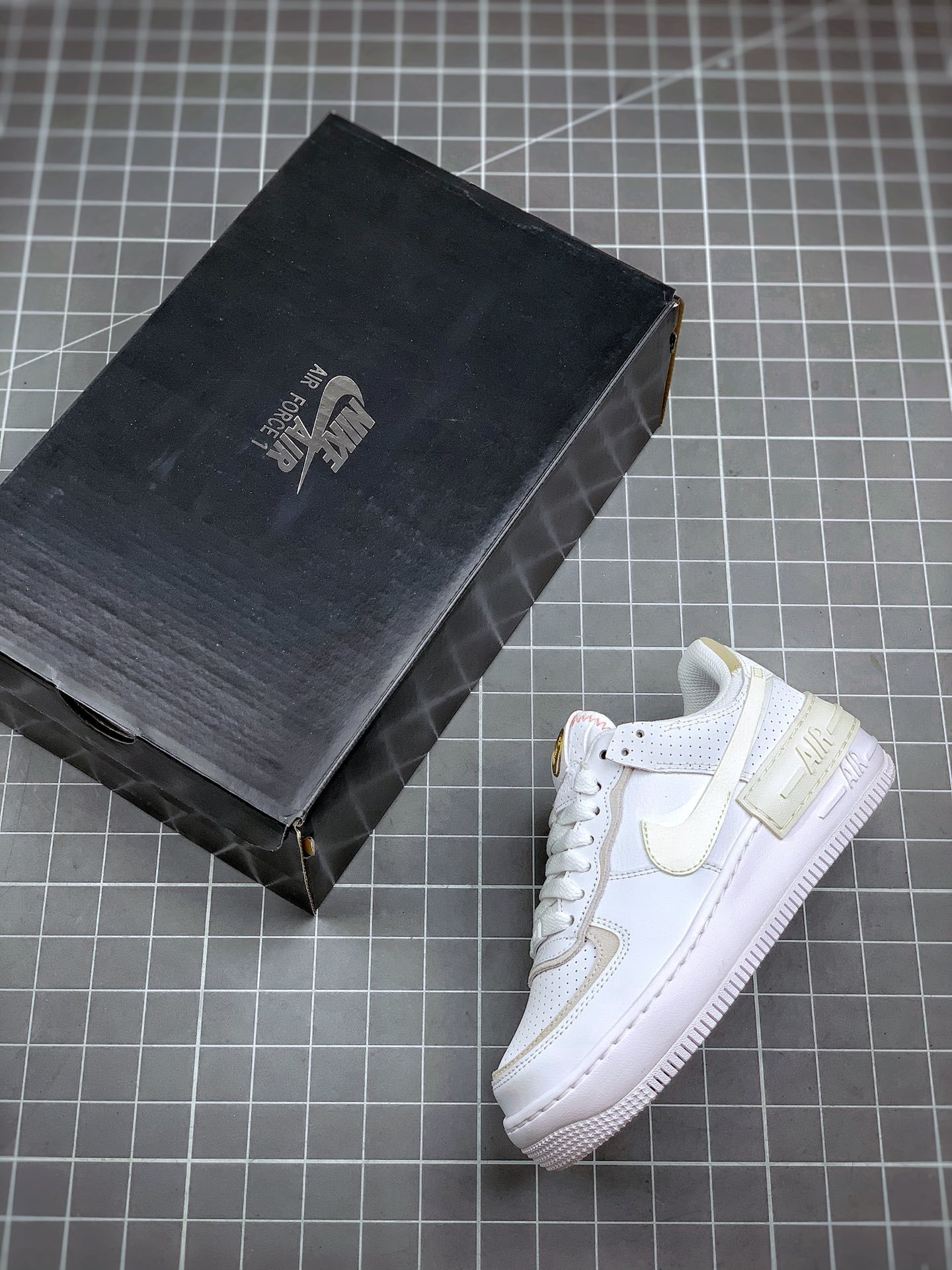 Nike Air Force 1 Low Shadow White/Atomic For Sale
