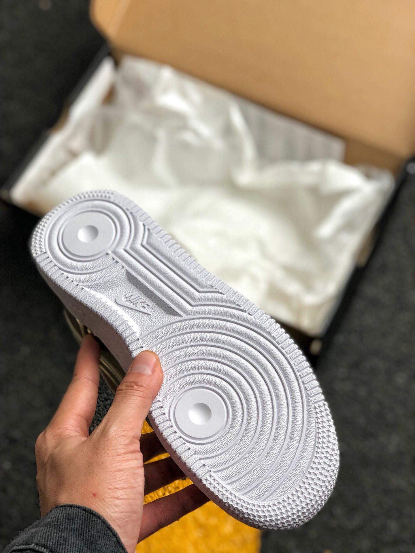 Nike Air Force 1 Low SP “Liquid Gold” Metallic Gold/Club Gold/White For Sale