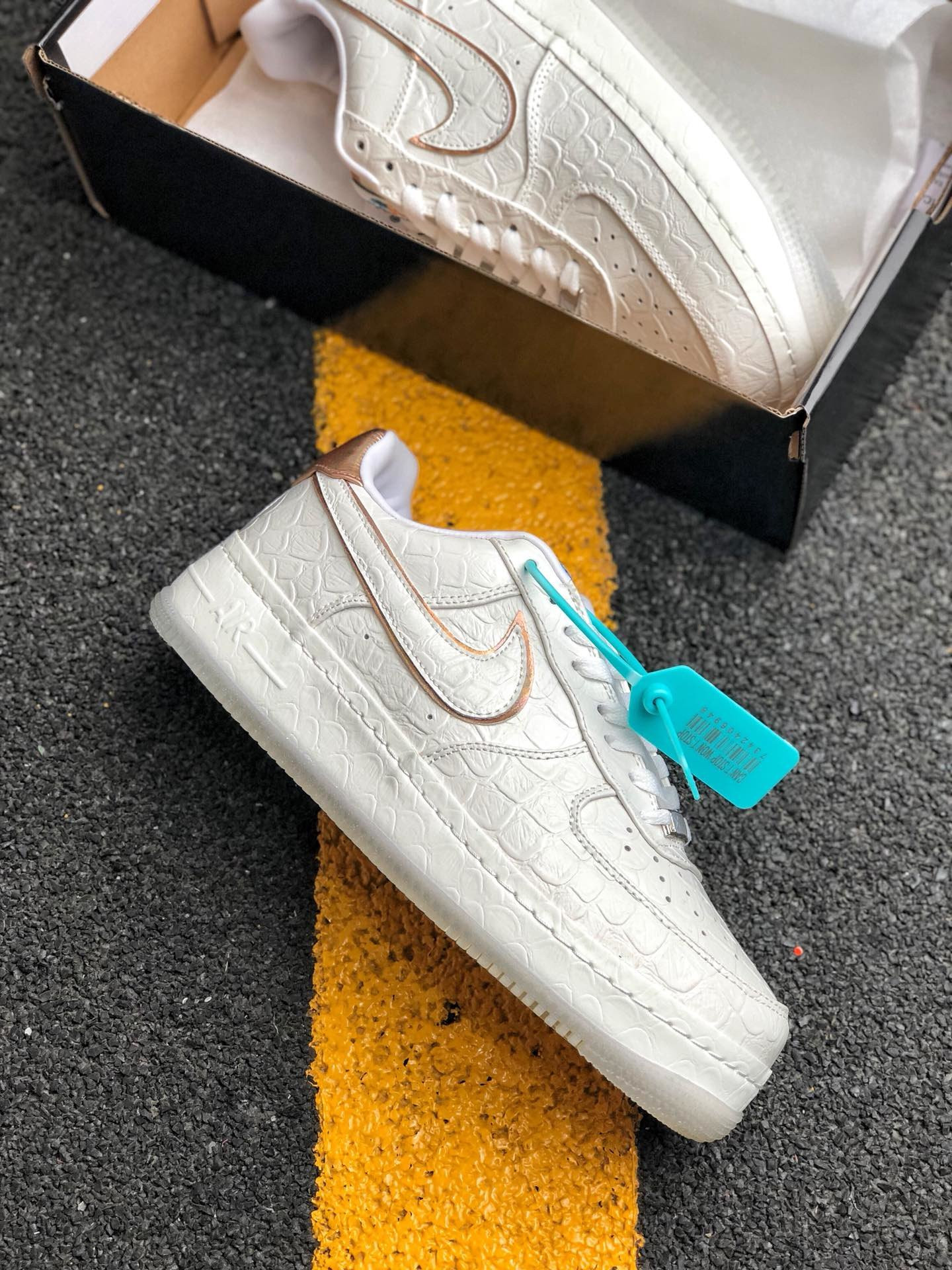 Nike Air Force 1 Low SP LW I/O “Year of the Dragon” NRG White For Sale