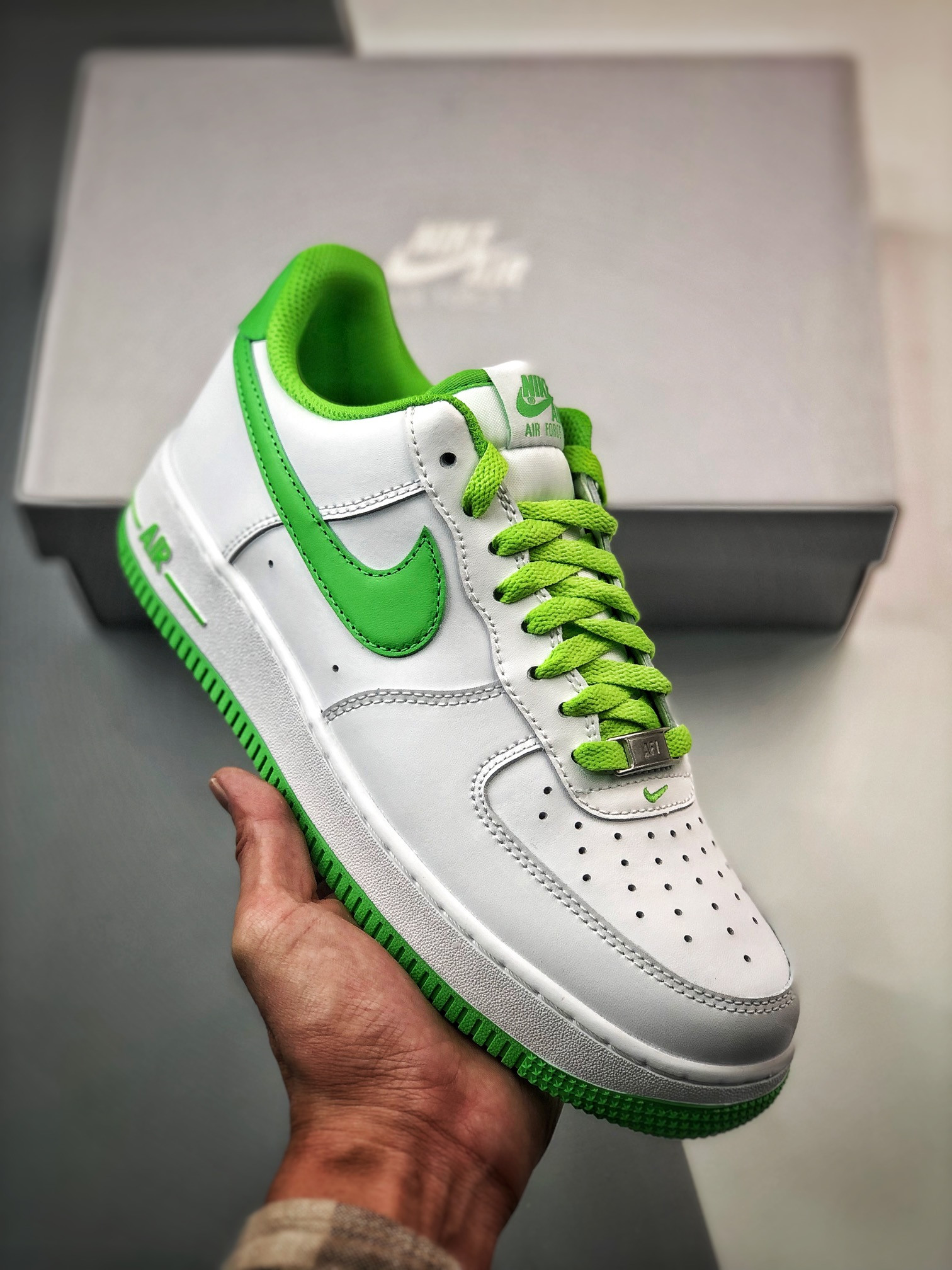 Nike Air Force 1 Low White and Green For Sale