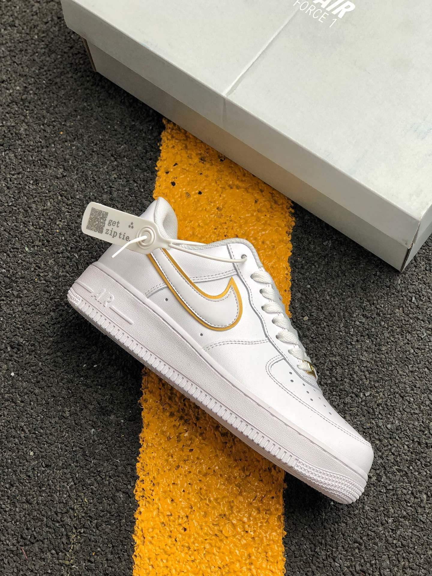 Nike Air Force 1 Low WMNS ‘Golden Swoosh’ White For Sale