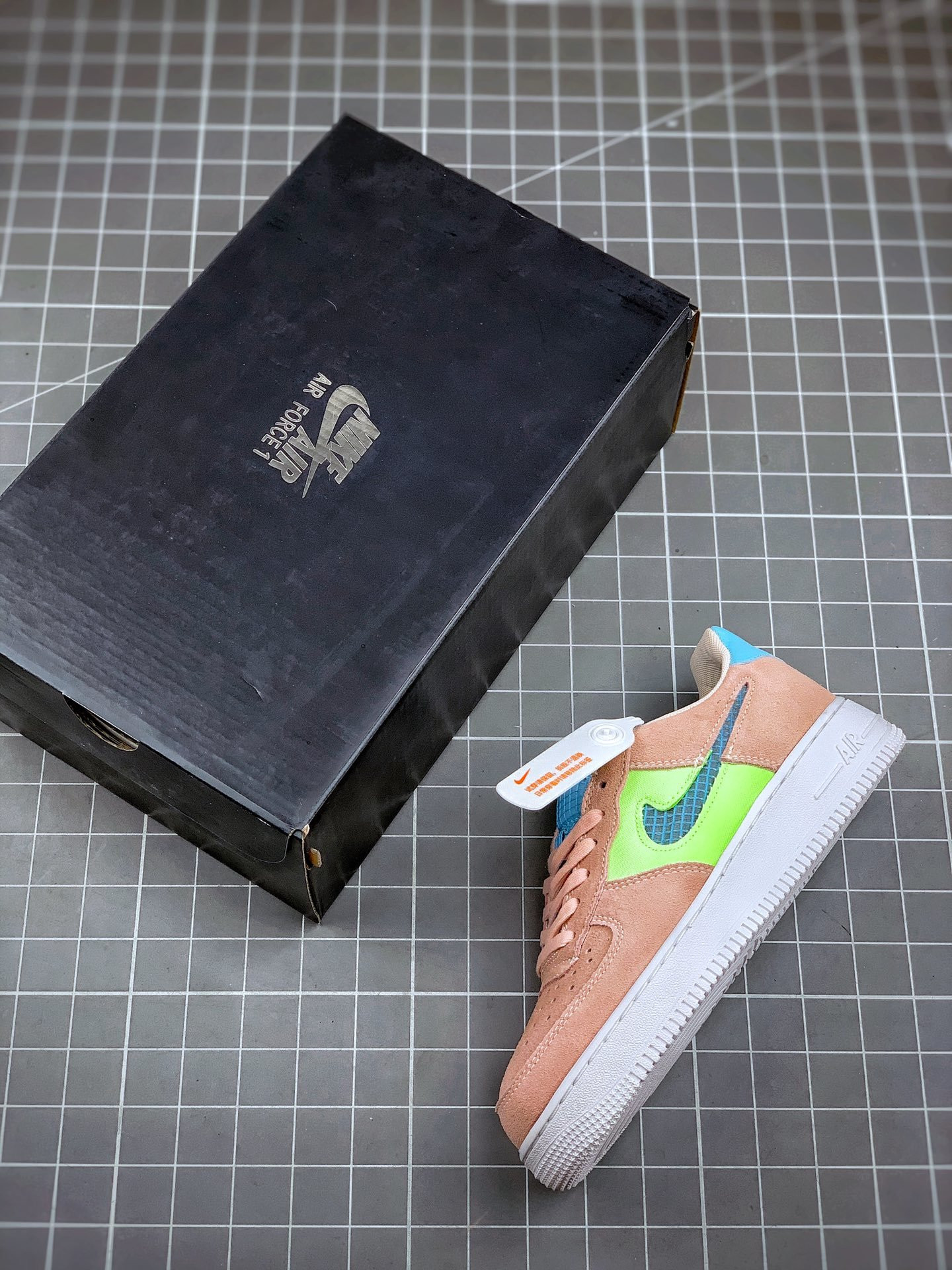 Nike Air Force 1 Low WMNS Washed Coral/Ghost Green-Black-Oracle Aqua For Sale