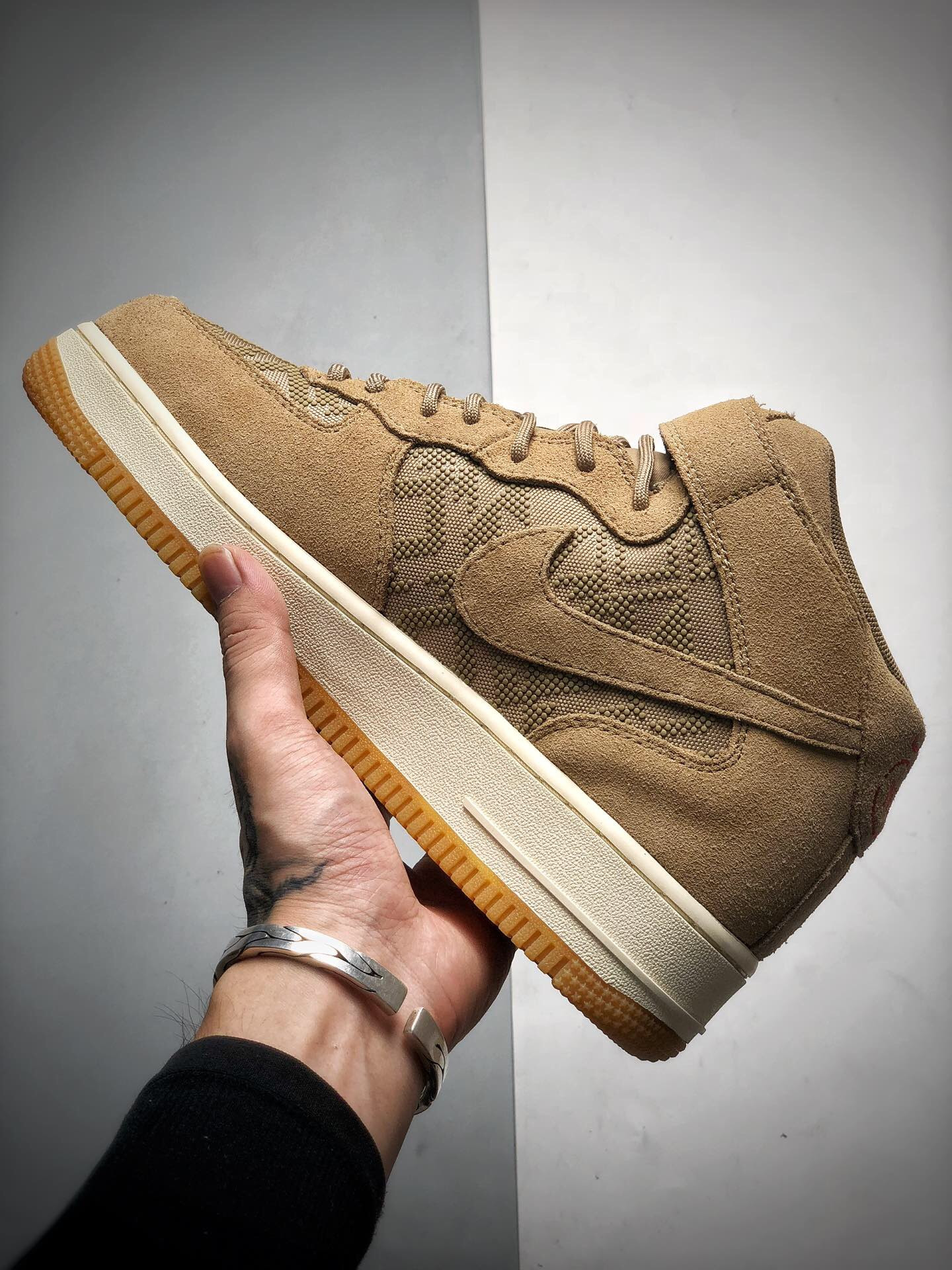 Nike Air Force 1 Mid ’07 Premium N7 Canteen/University Red