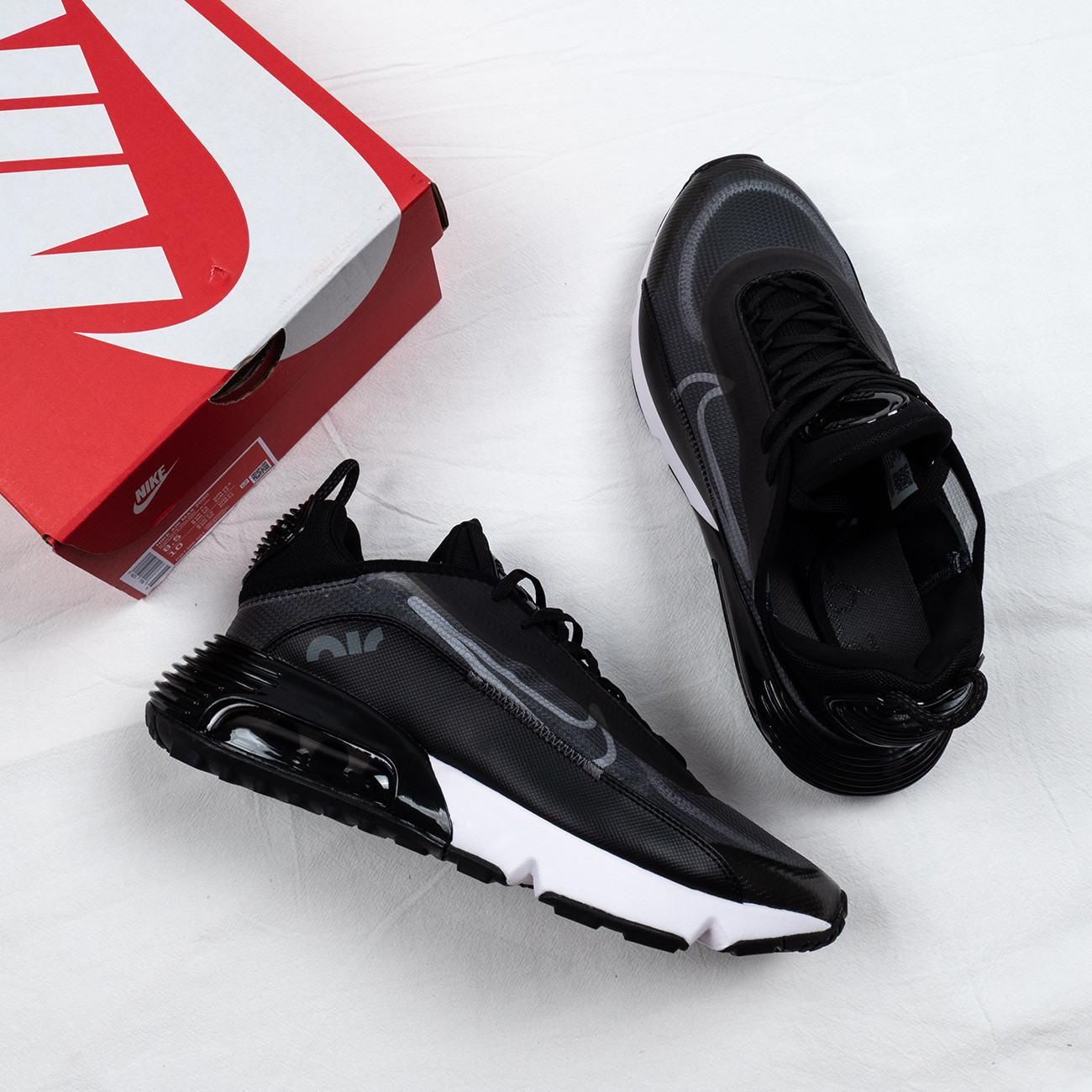 Nike Air Max 2090 ‘Black White’ On Sale