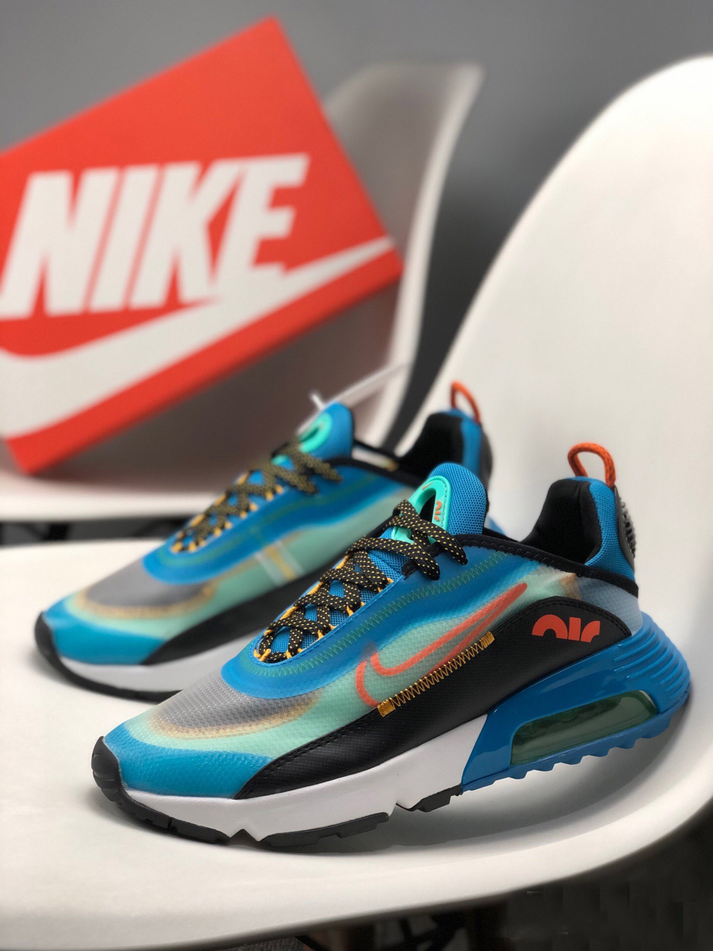 Nike Air Max 2090 Green Abyss/Starfish-Illusion Green For Sale