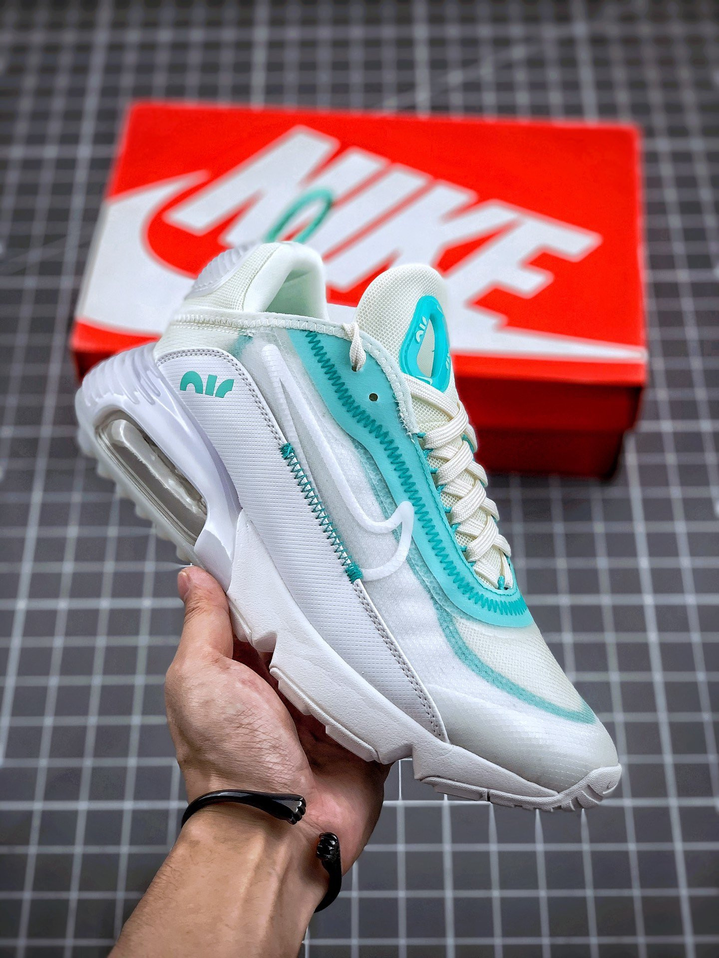 Nike Air Max 2090 Sail/White-Aurora Green For Sale