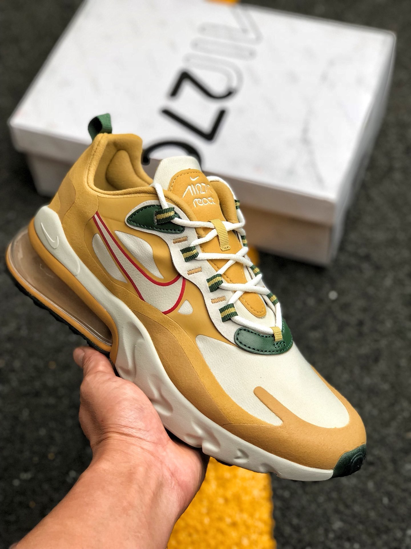 Nike Air Max 270 React Club Gold/Light Bone/Gold/Wheat For Sale