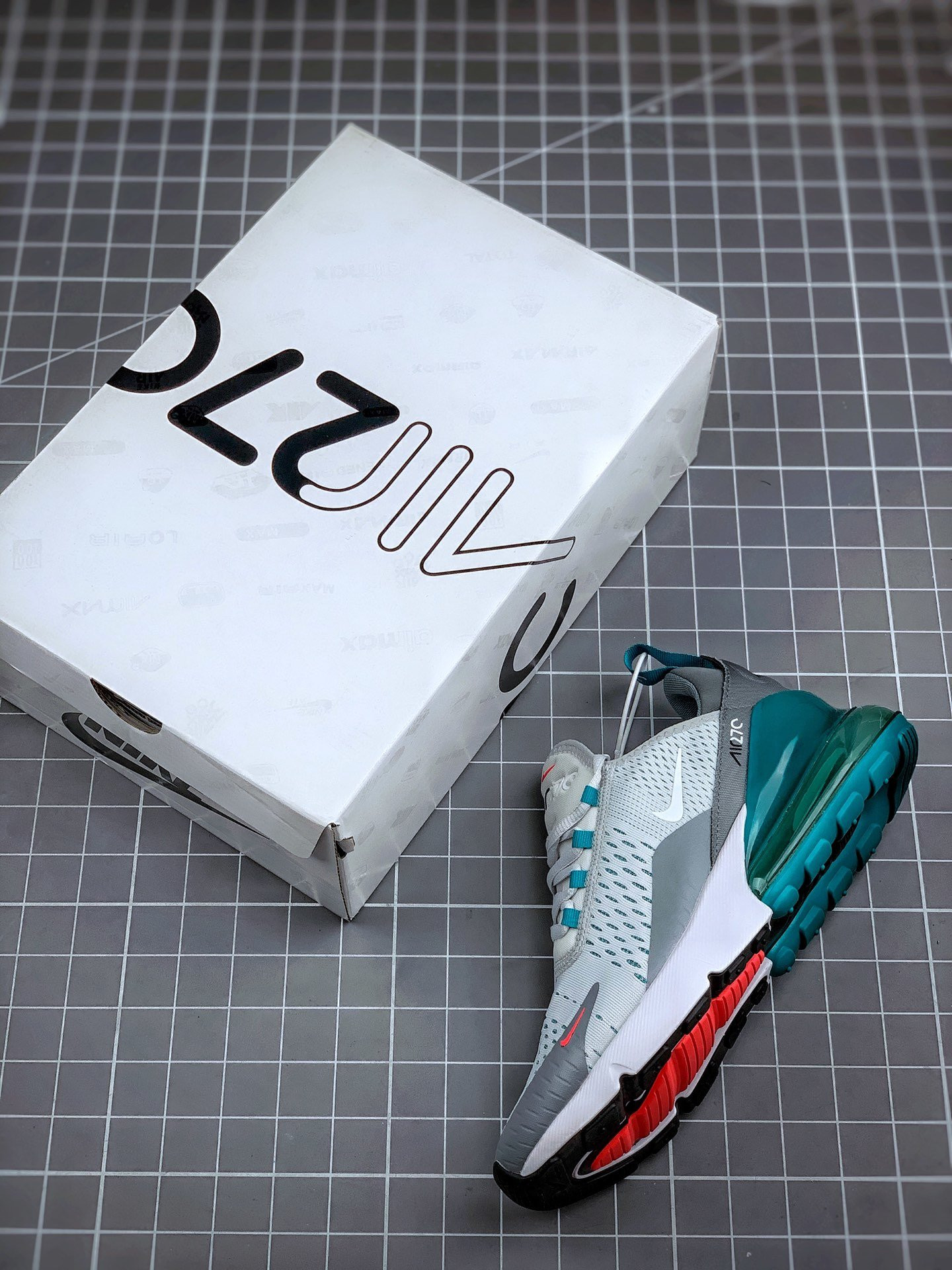 Nike Air Max 270 White/Cool Grey For Sale