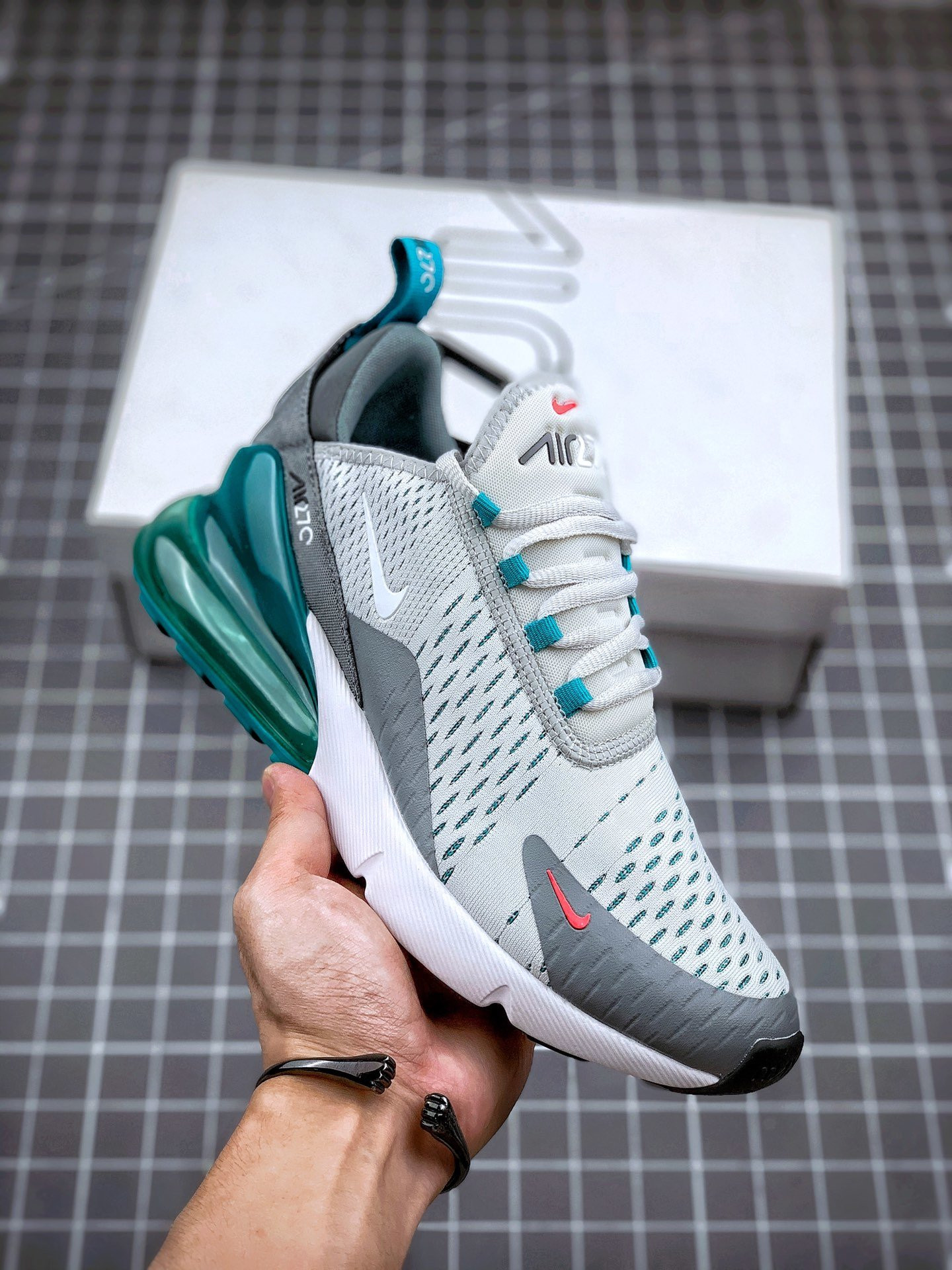 Nike Air Max 270 White/Cool Grey For Sale