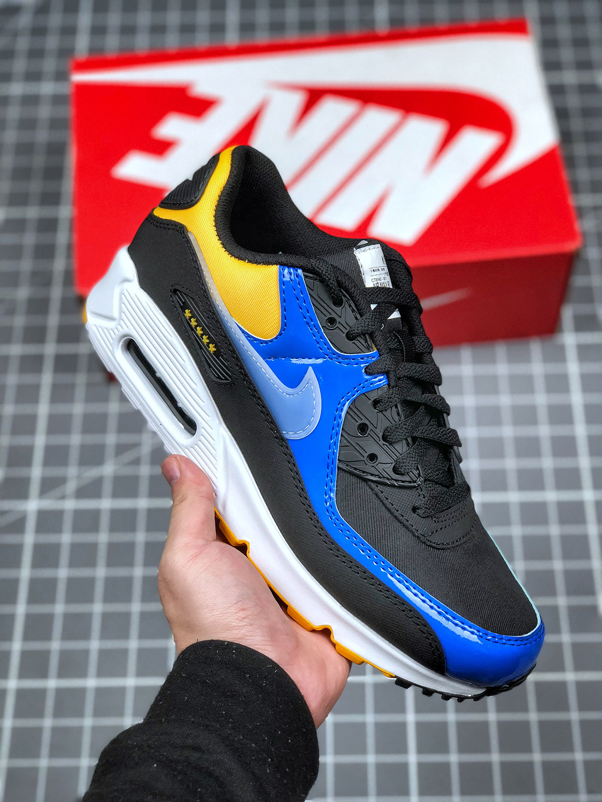 Nike Air Max 90 ‘Shanghai’ For Sale