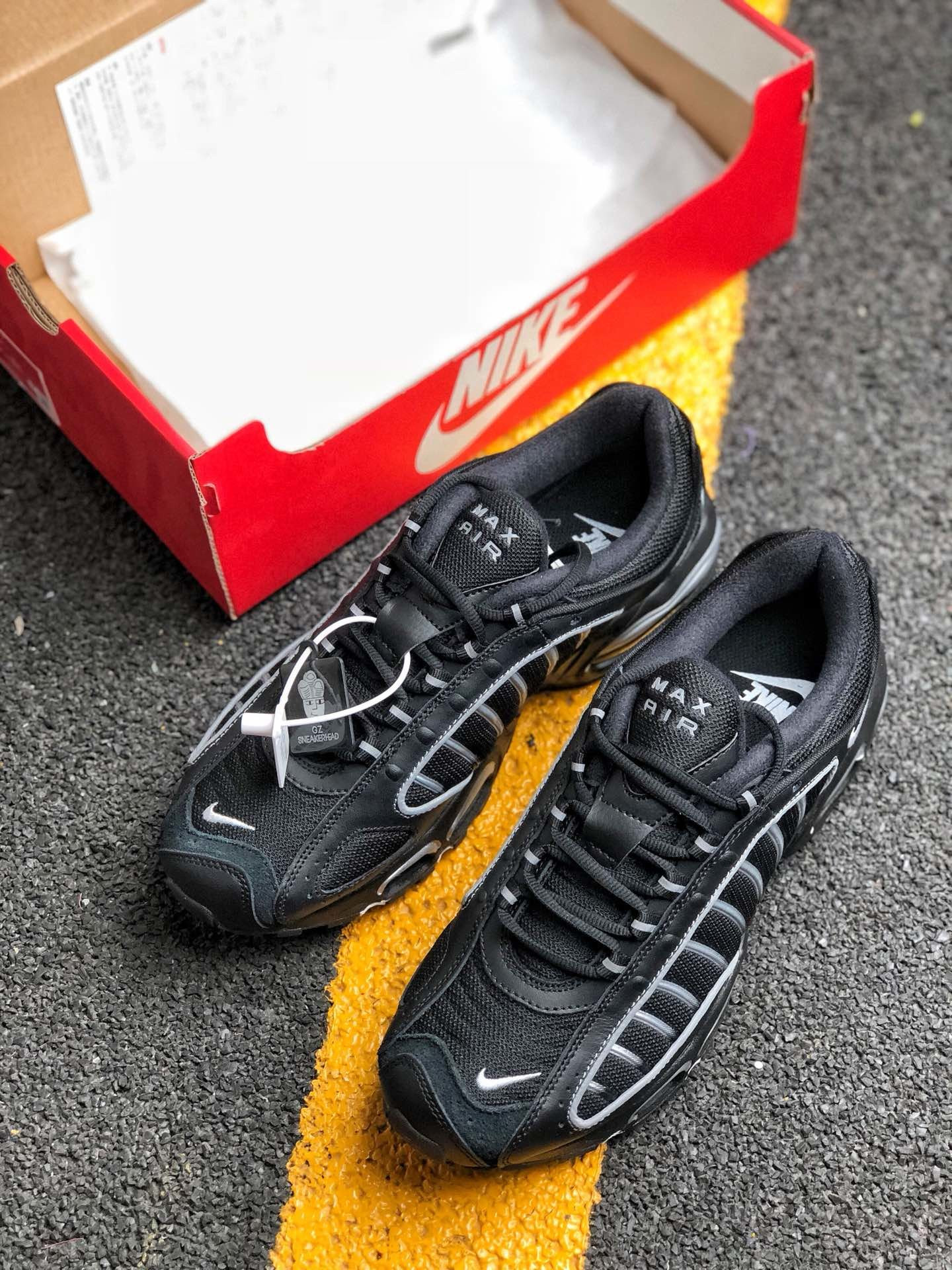 Nike Air Max Tailwind 4 White/Silver For Sale