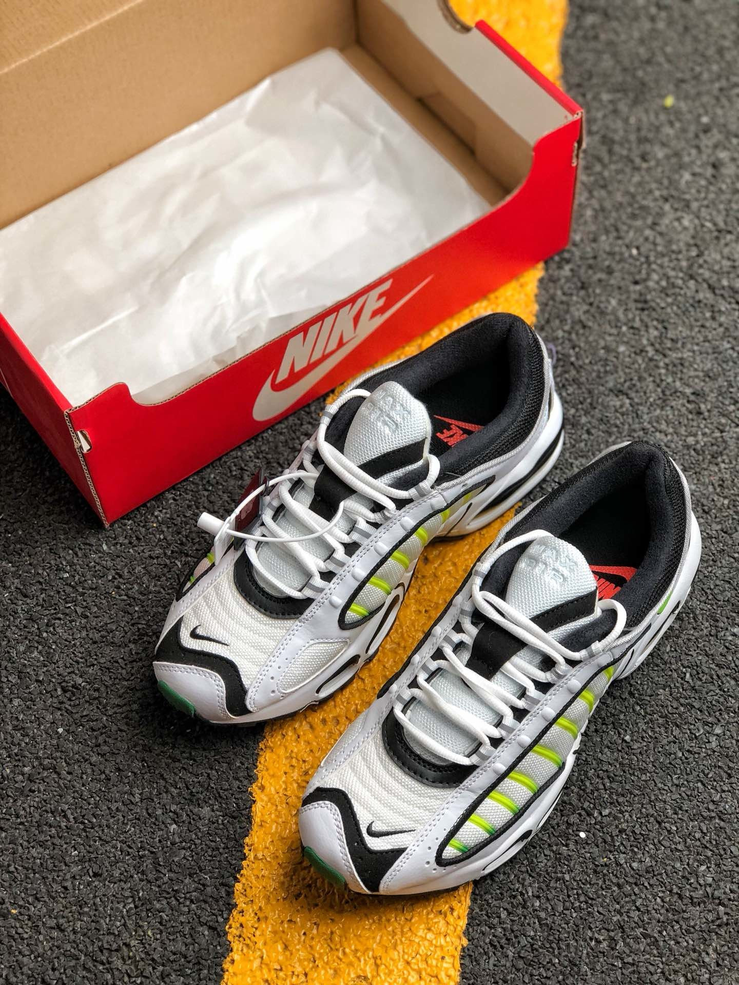 Nike Air Max Tailwind 4 White/Volt-Black-Aloe Verde On Sale