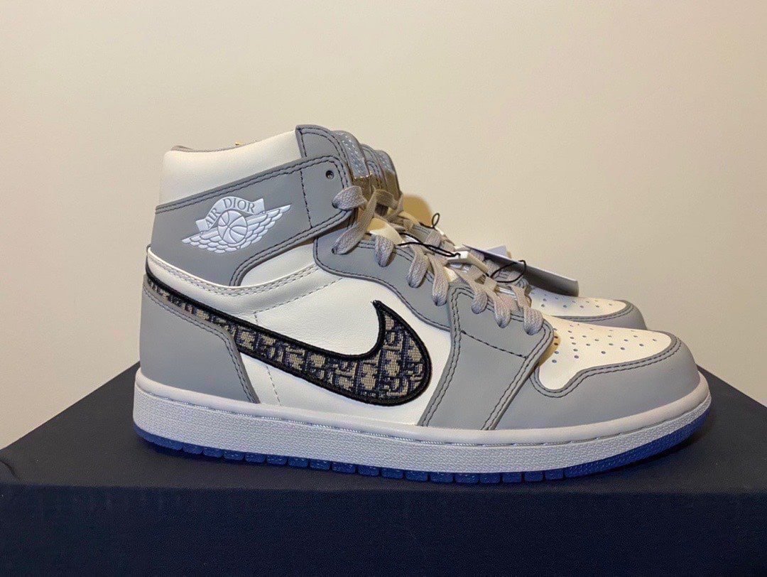 Nike Dior x Air Jordan 1 High OG Wolf Grey/Sail/Photon Dust/White For Women, Women’s Shoes