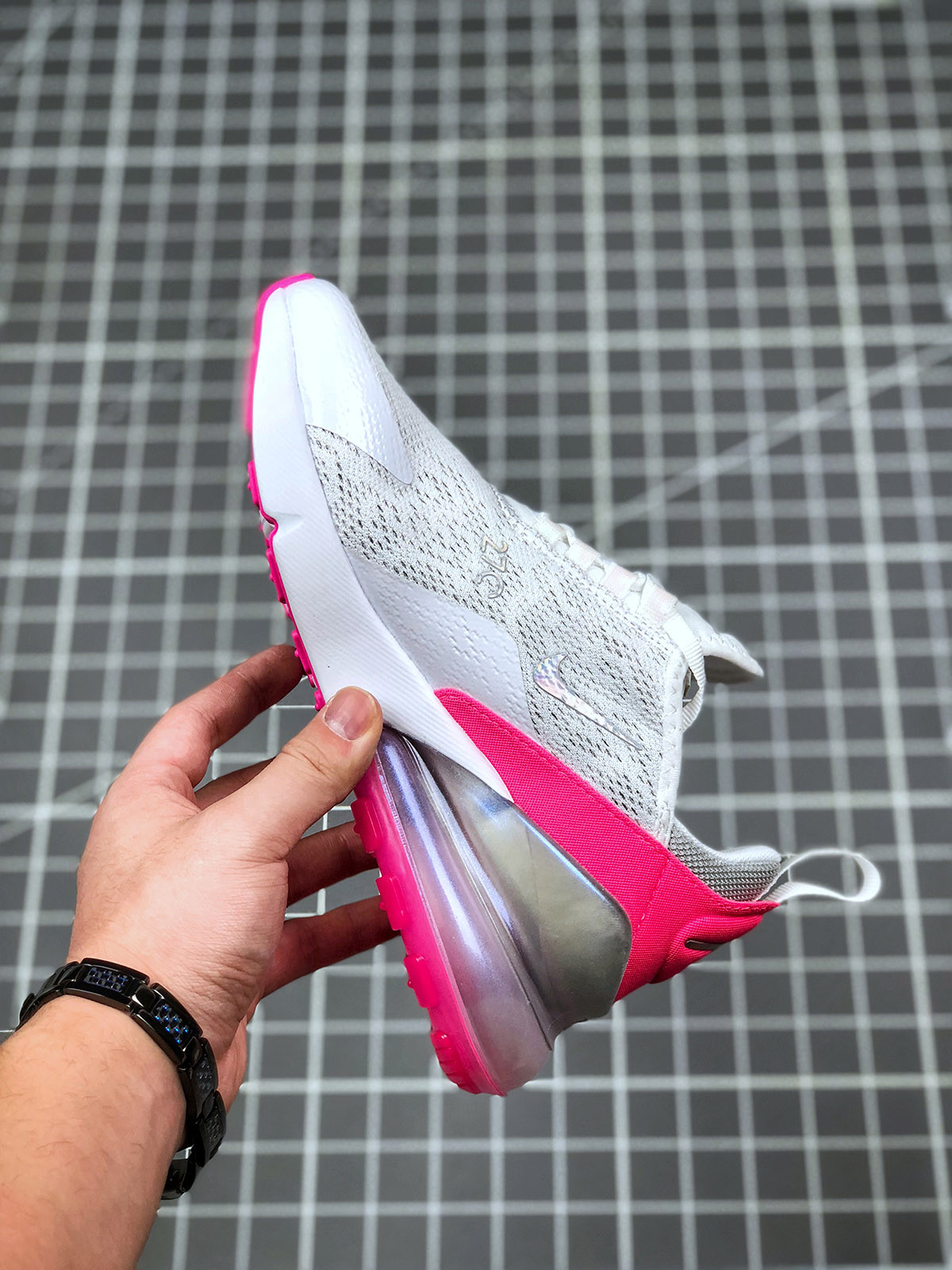 Nike WMNS Air Max 270 For Sale