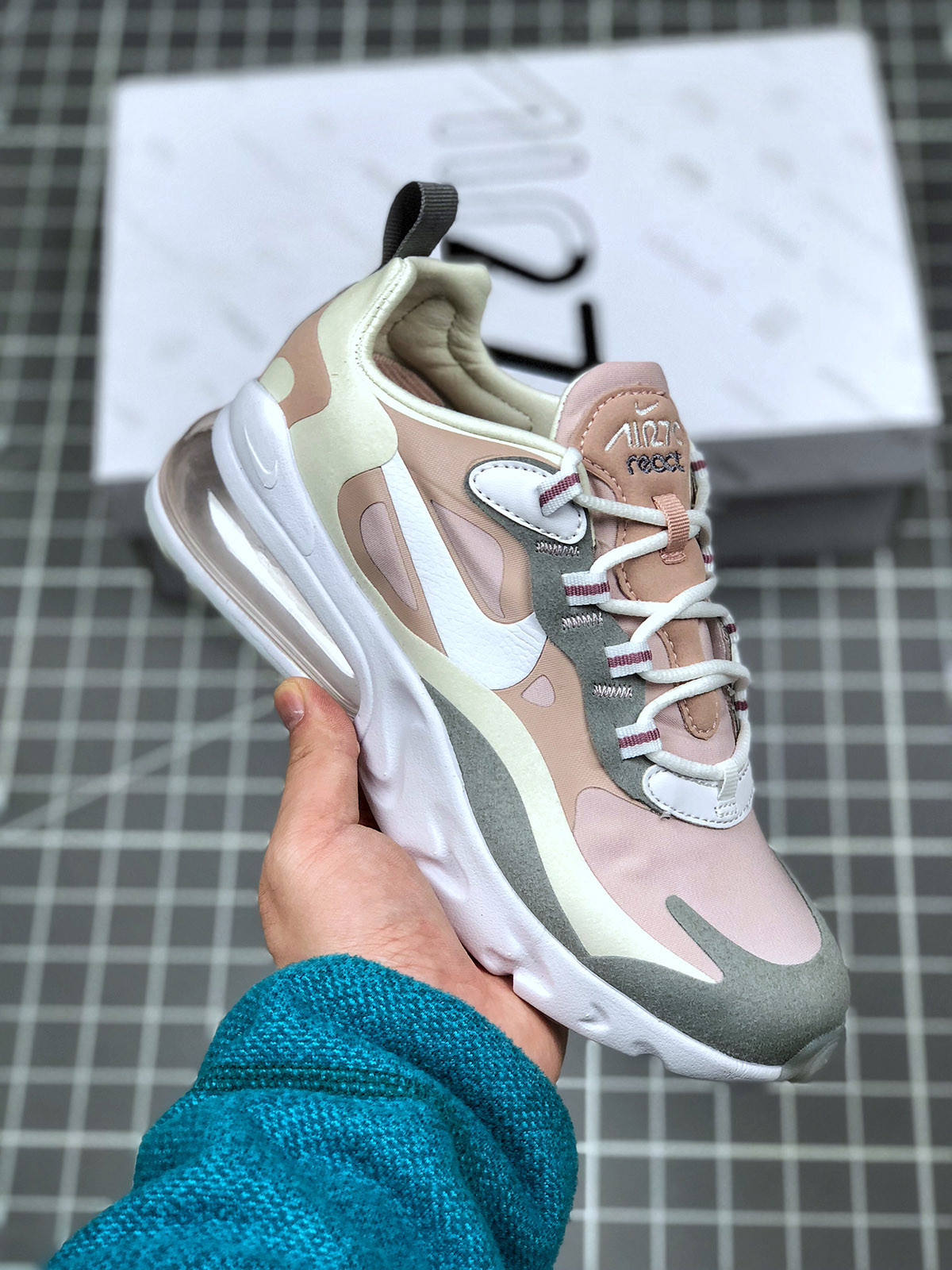 Nike WMNS Air Max 270 React Plum Chalk/White-Stone Mauve For Sale