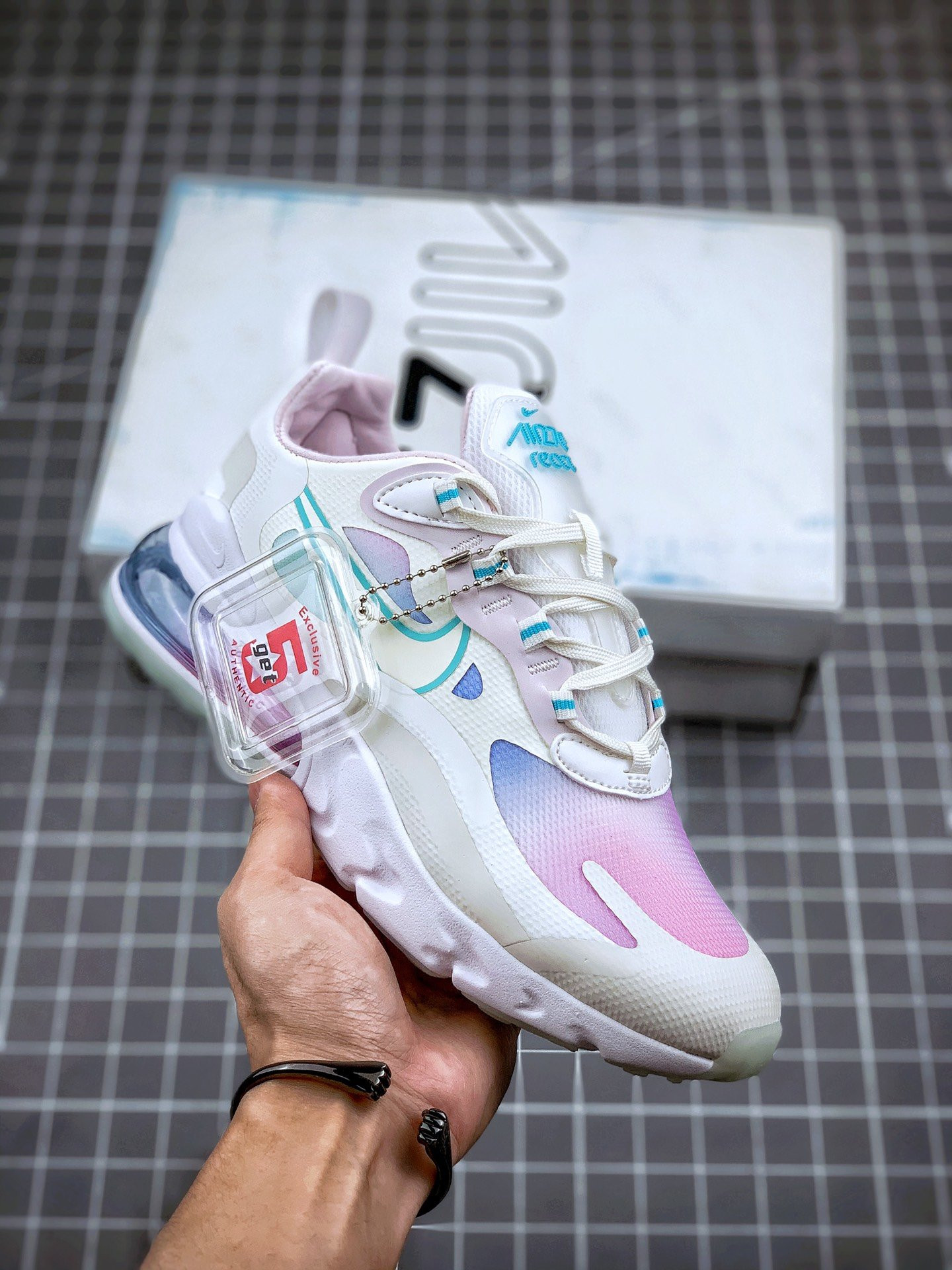 Nike Wmns Air Max 270 React SE ‘Light Gradient’ For Sale