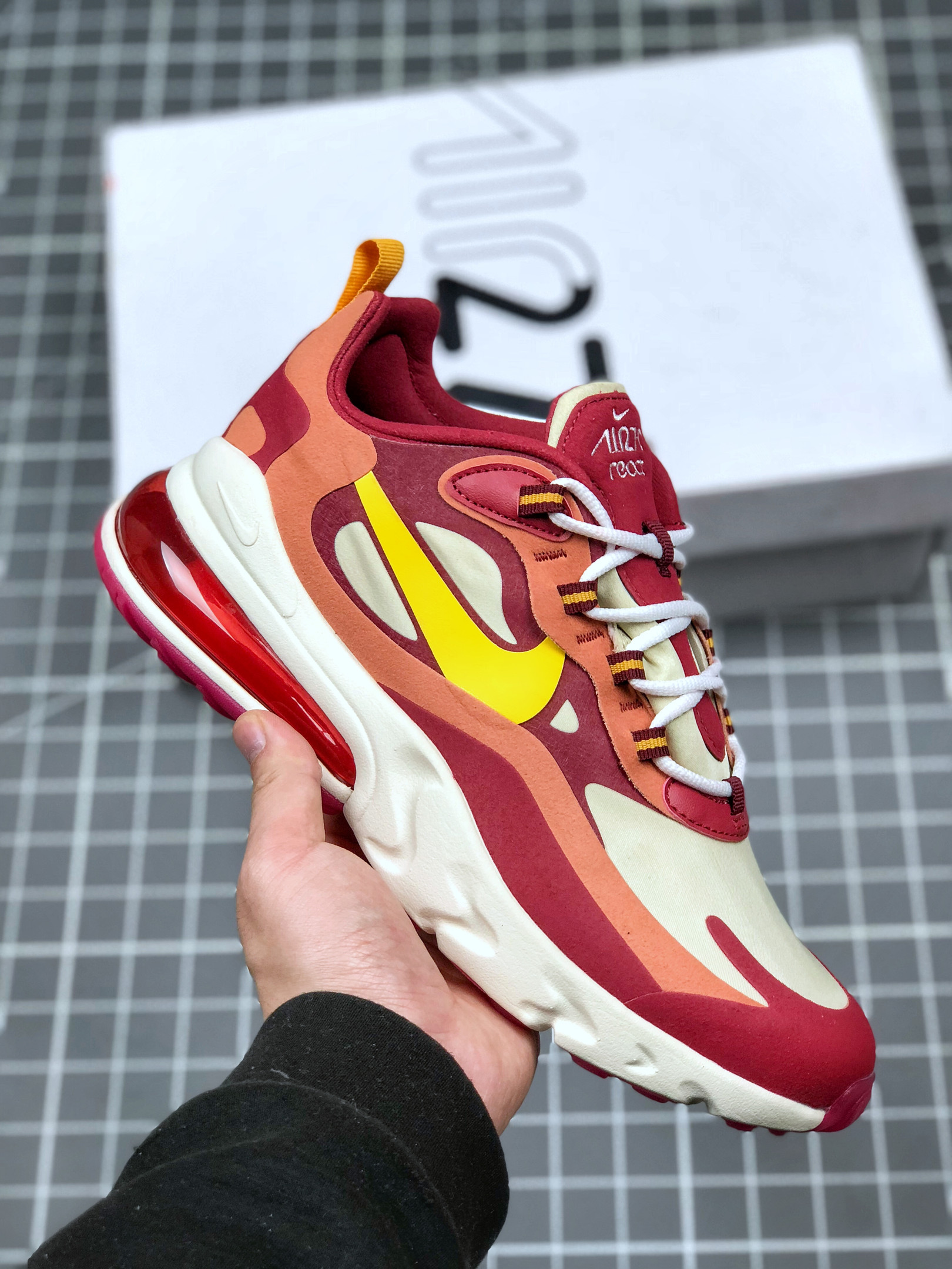 Nike WMNS Air Max 270 React Wine For Sale