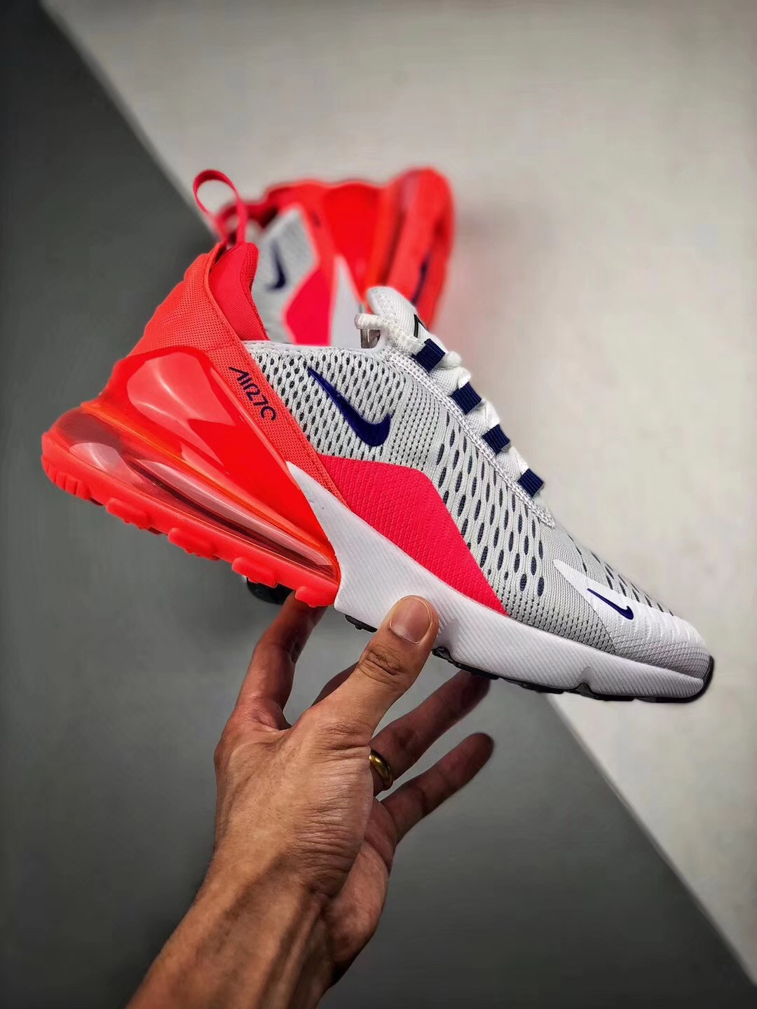 Nike Wmns Air Max 270 Ultramarine/Solar Red For Sale