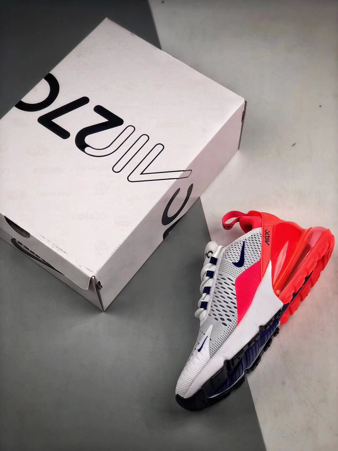 Nike Wmns Air Max 270 Ultramarine/Solar Red For Sale