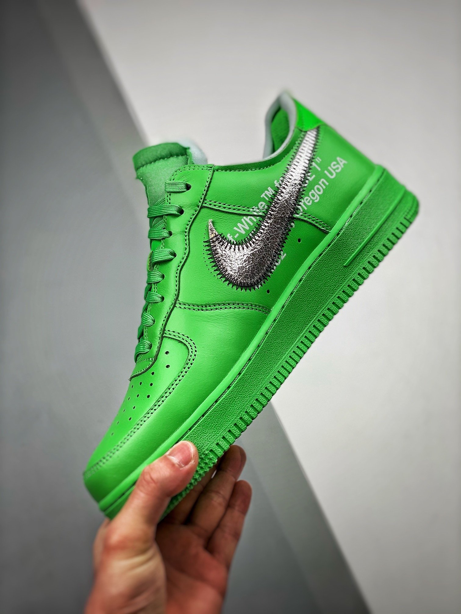 Off-White x Nike Air Force 1 Low “Light Green Spark” For Sale