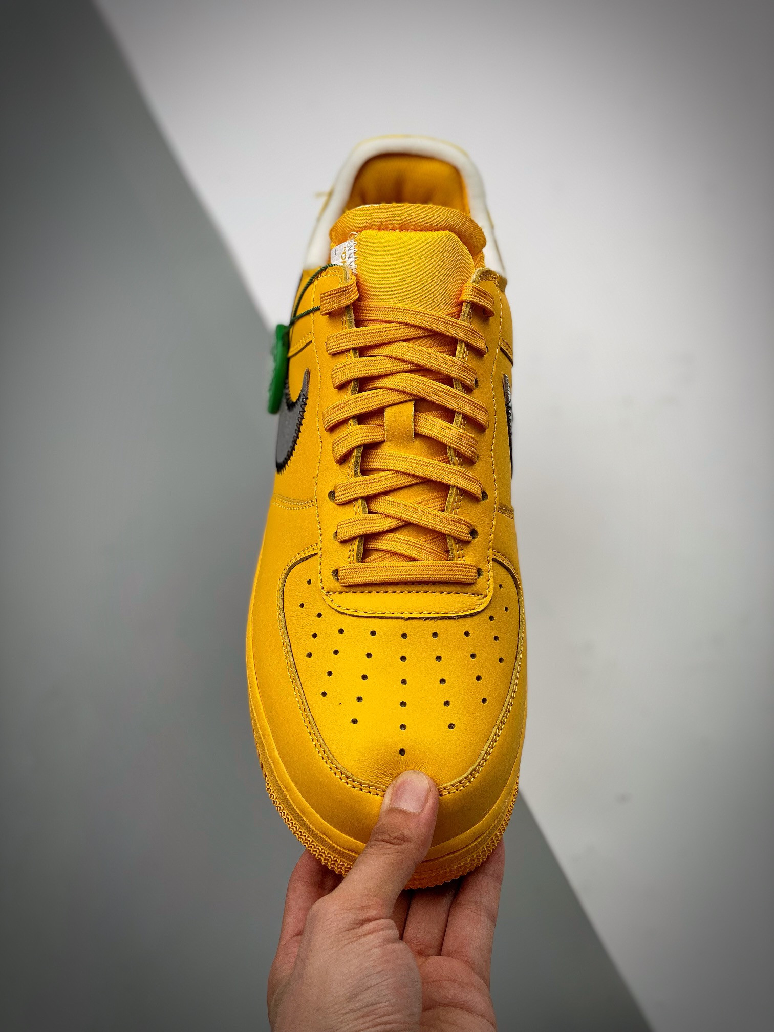 Off-White x Nike Air Force 1 Low University Gold/Black-Metallic Silver For Sale