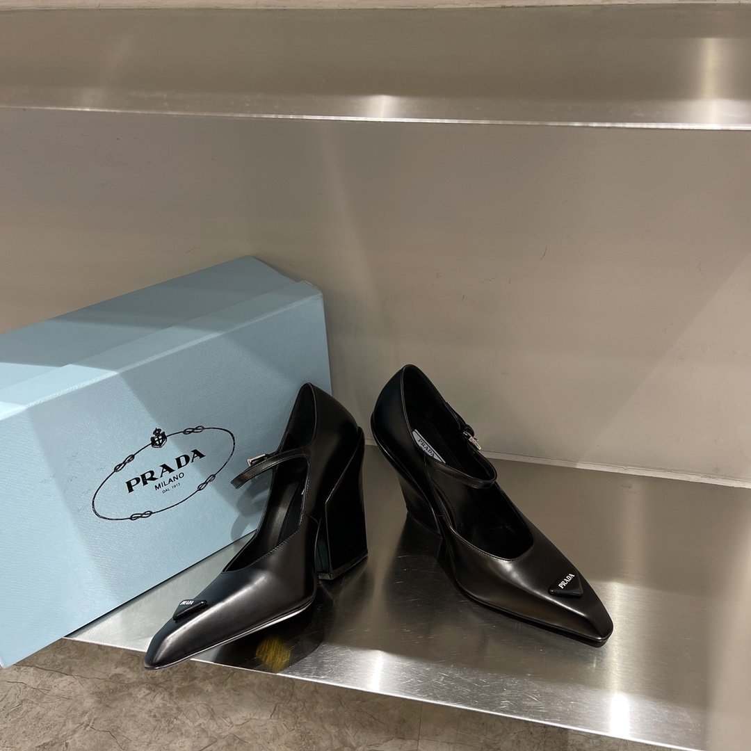 Prada Brushed Pumps Black For Women 3.7in/95mm PRD 1I982M_055_F0002_F_A095