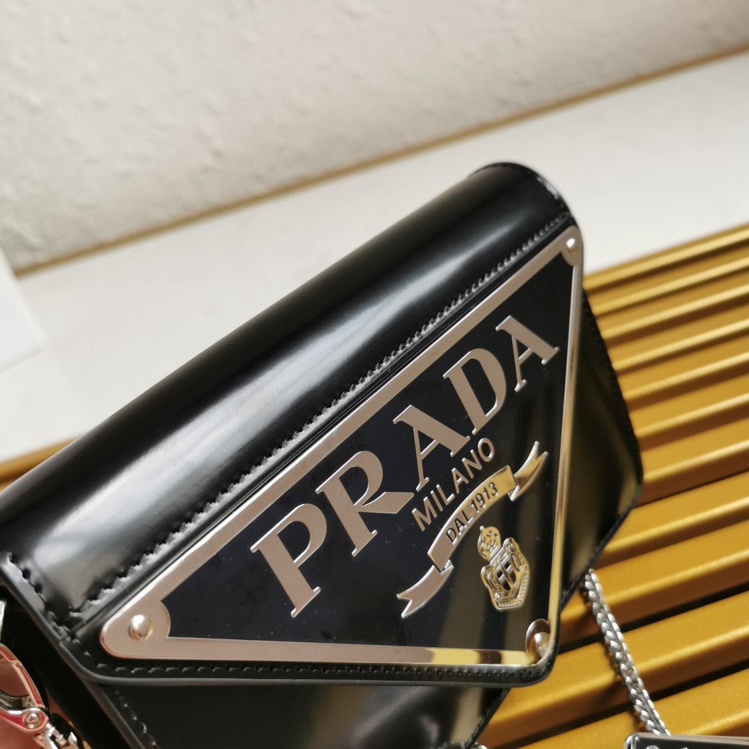 Prada Brushed Shoulder Bag Black For Women, Women’s Bags 6.7in/17cm