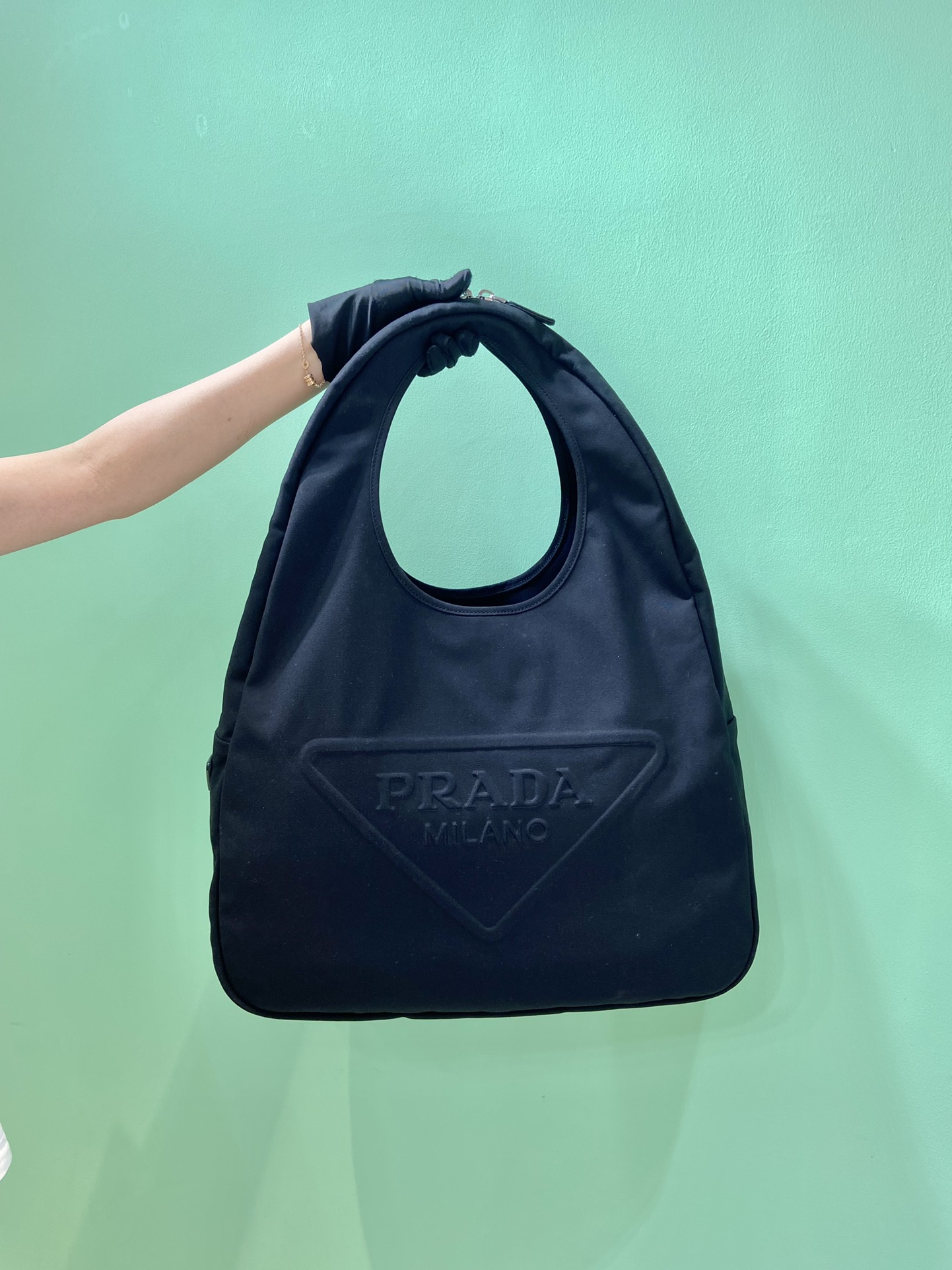 Prada Canvas Hobo Bag Black For Women, Women’s Bags 25.6in/65cm 2VY005_010_F0002_V_OLO
