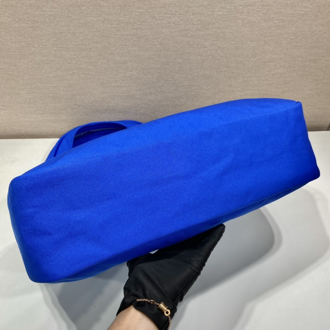 Prada Canvas Hobo Bag Blue For Women, Women’s Bags 25.6in/65cm 2VY005_010_F0215_V_OLO