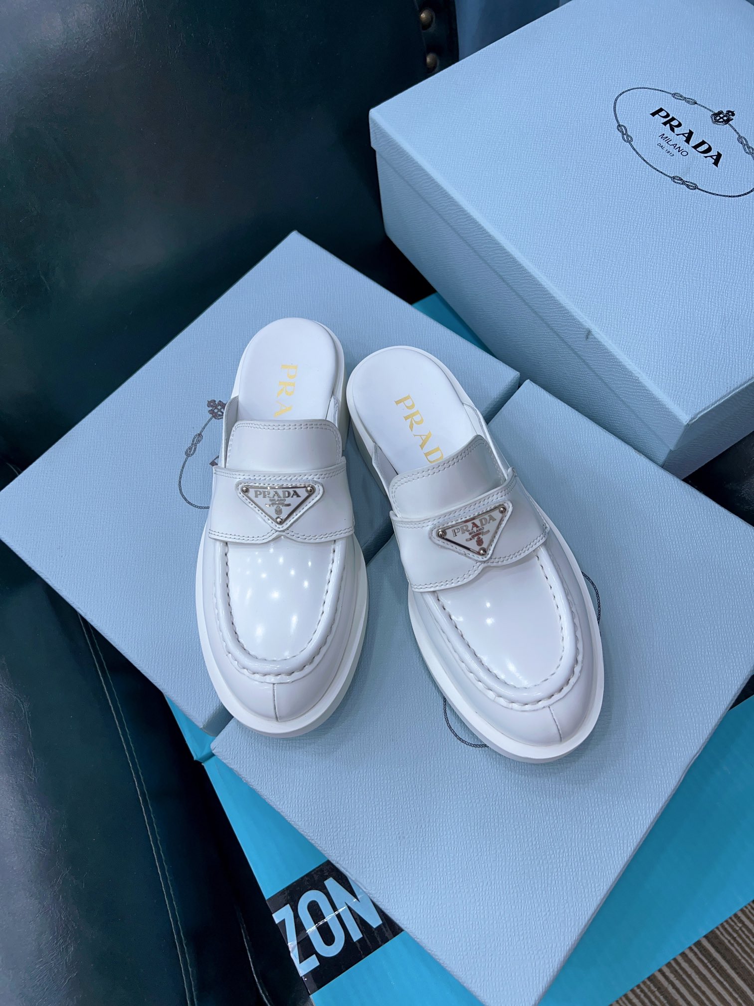Prada Chocolate Brushed Mules White For Women 1.6in/40mm PRD 1D652M_055_F0009_F_040