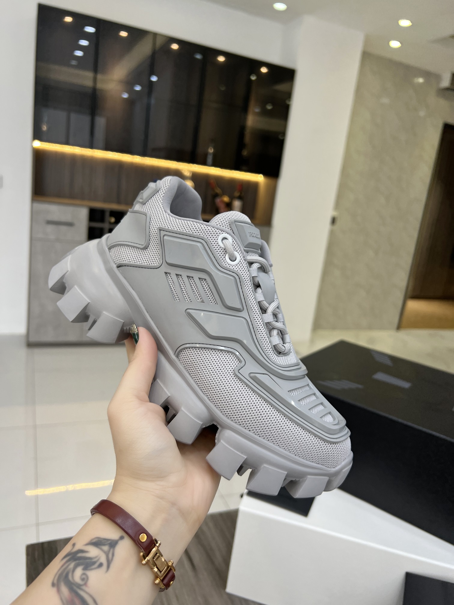 Prada Cloudbust Thunder Sneakers Silver For Women PRD 1E819L_3KR2_F0118_F_050