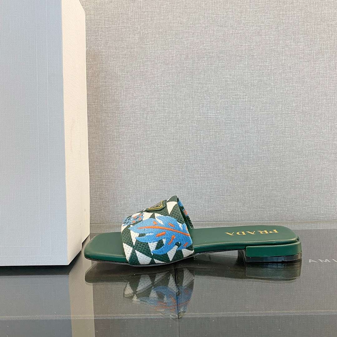 Prada Embroidery Triangle Slippers Green For Women