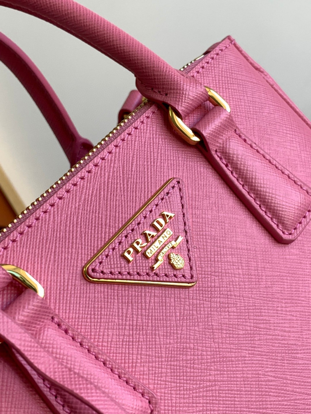 Prada Galleria Saffiano Mini Bag Black/Burgundy/Pink/Gold Tone For Women 7.8 in / 20 cm 1BA906_NZV_F0002_V_EOM