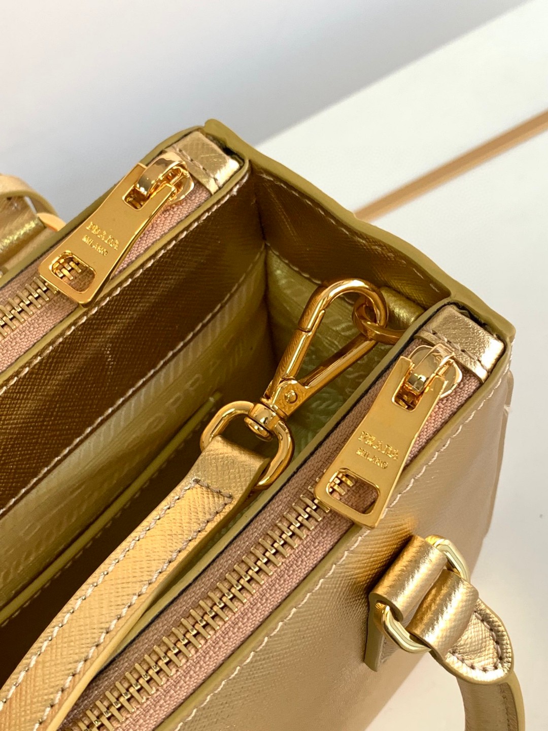 Prada Galleria Saffiano Mini Bag Black/Burgundy/Pink/Gold Tone For Women 7.8 in / 20 cm 1BA906_NZV_F0002_V_EOM