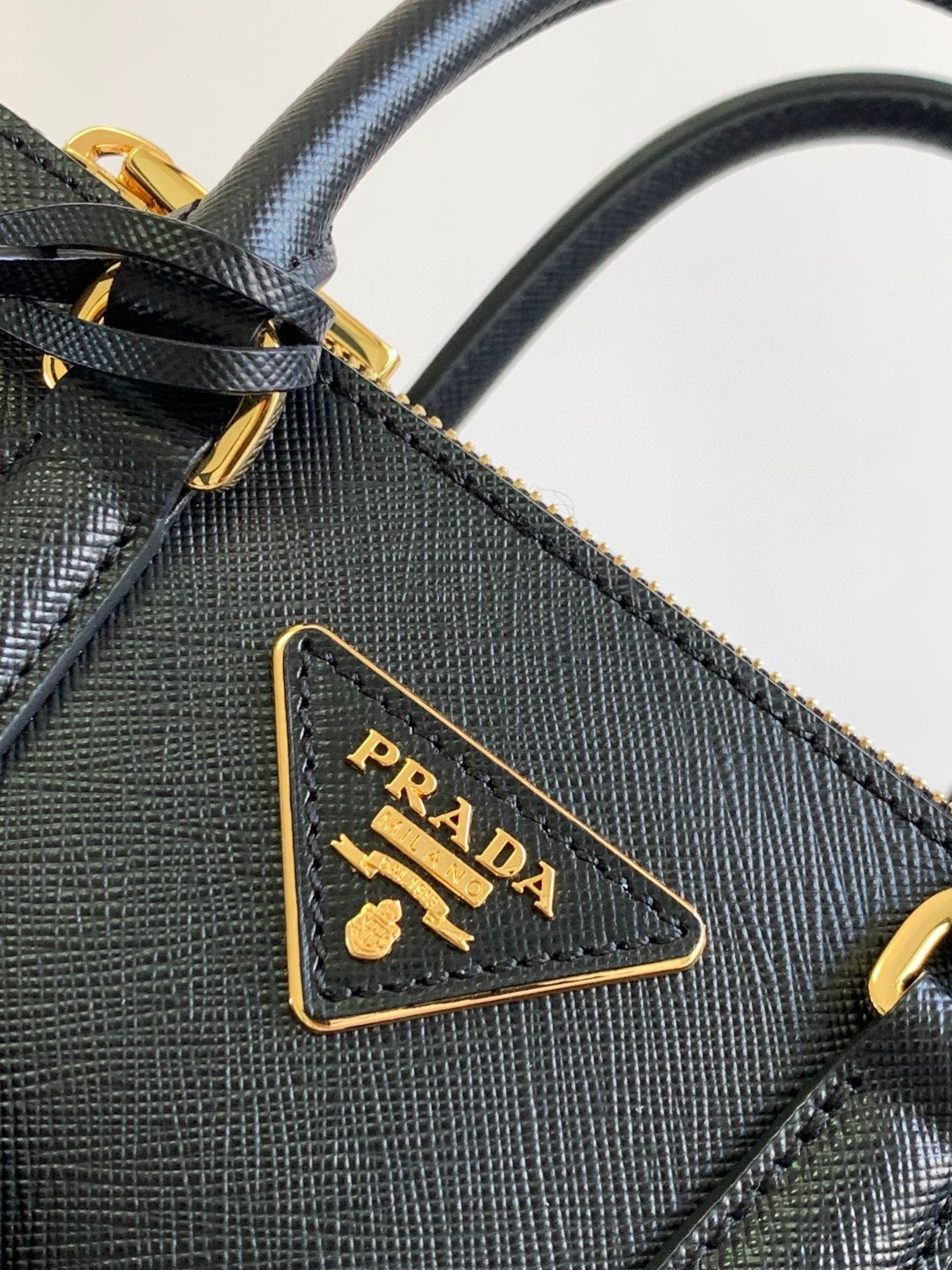 Prada Galleria Saffiano Mini Bag Black/Burgundy/Pink/Gold Tone For Women 7.8 in / 20 cm 1BA906_NZV_F0002_V_EOM