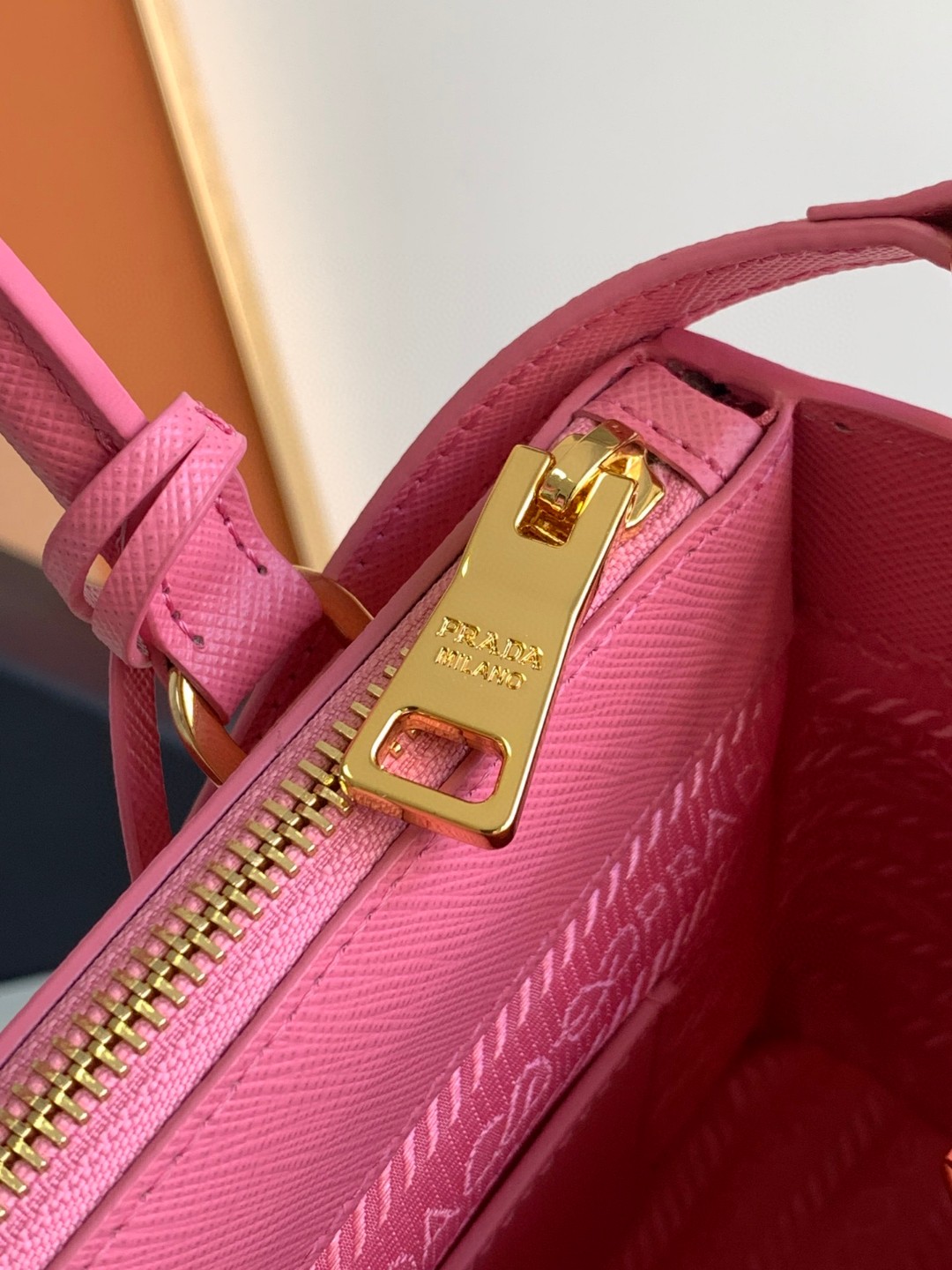 Prada Galleria Saffiano Mini Bag Black/Burgundy/Pink/Gold Tone For Women 7.8 in / 20 cm 1BA906_NZV_F0002_V_EOM