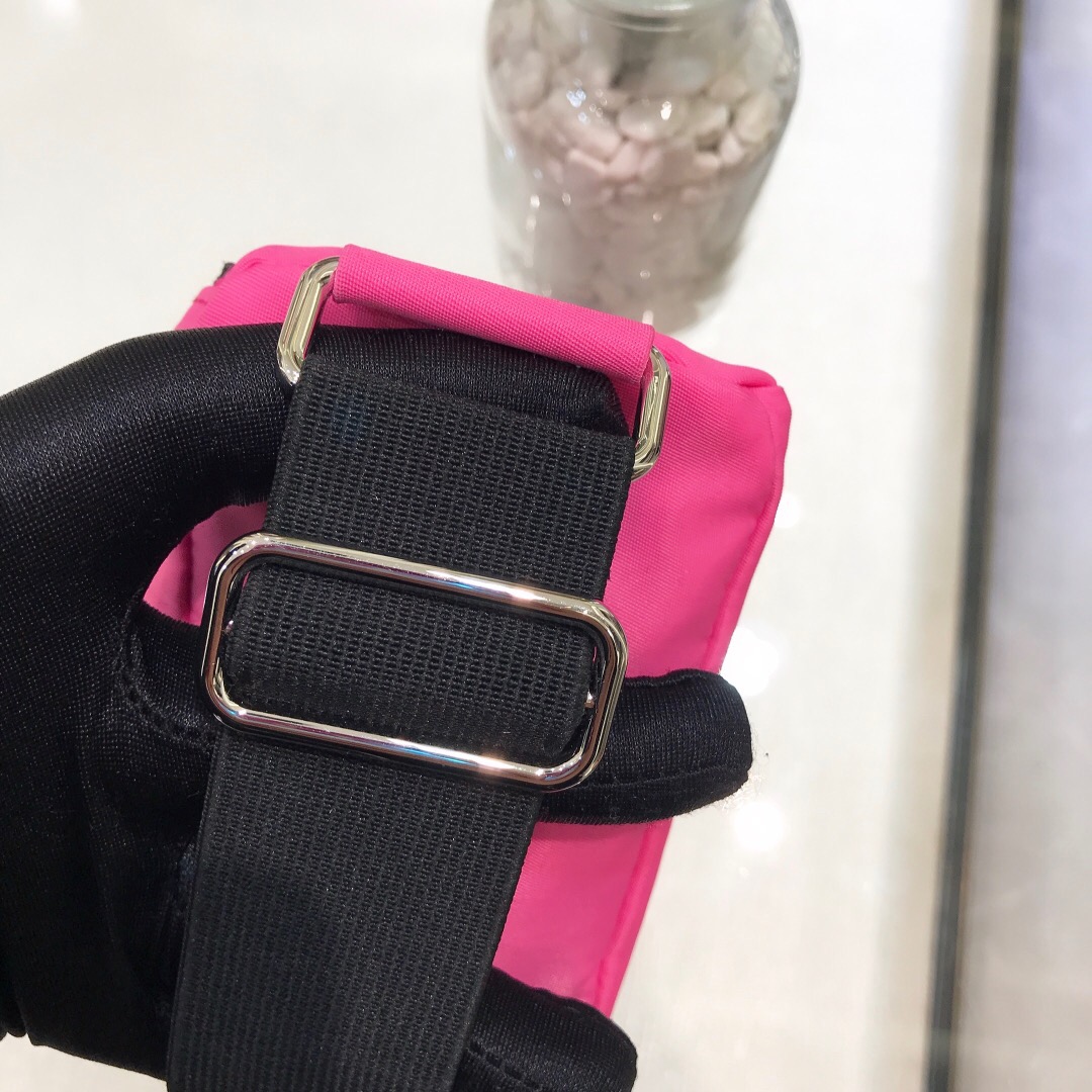 Prada Nylon Wristlet Clutch Bag Black/Pink/Red For Women 5.1 in/ 13 cm 2TT095_D02_F0002