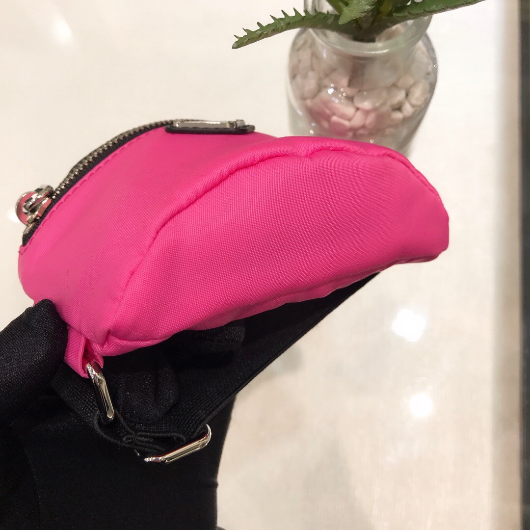 Prada Nylon Wristlet Clutch Bag Black/Pink/Red For Women 5.1 in/ 13 cm 2TT095_D02_F0002