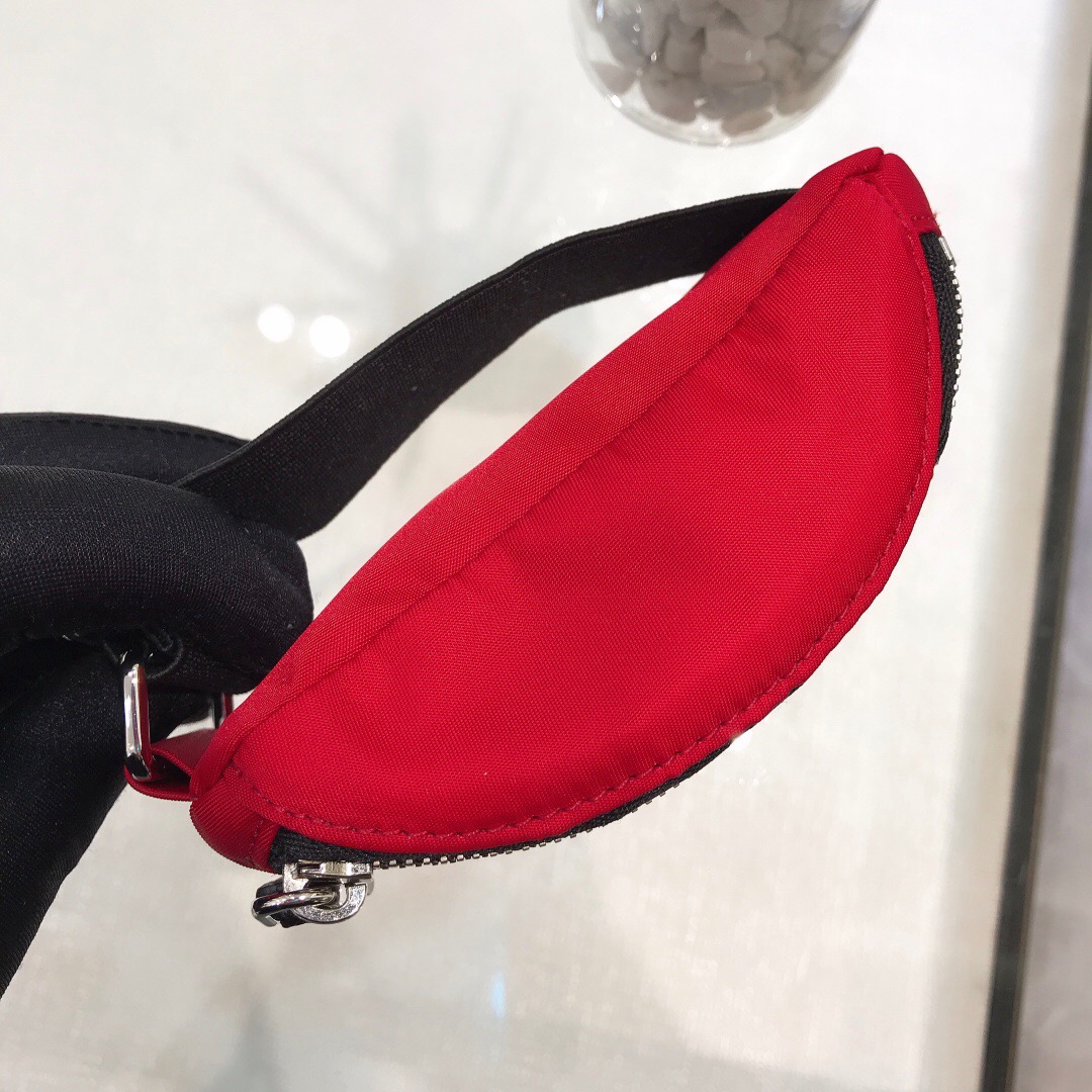 Prada Nylon Wristlet Clutch Bag Black/Pink/Red For Women 5.1 in/ 13 cm 2TT095_D02_F0002