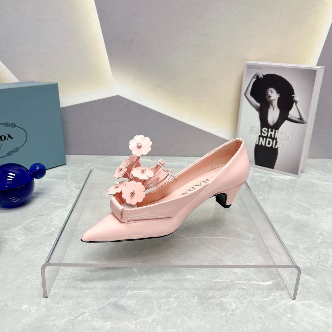 Prada Patent Pumps Pink For Women