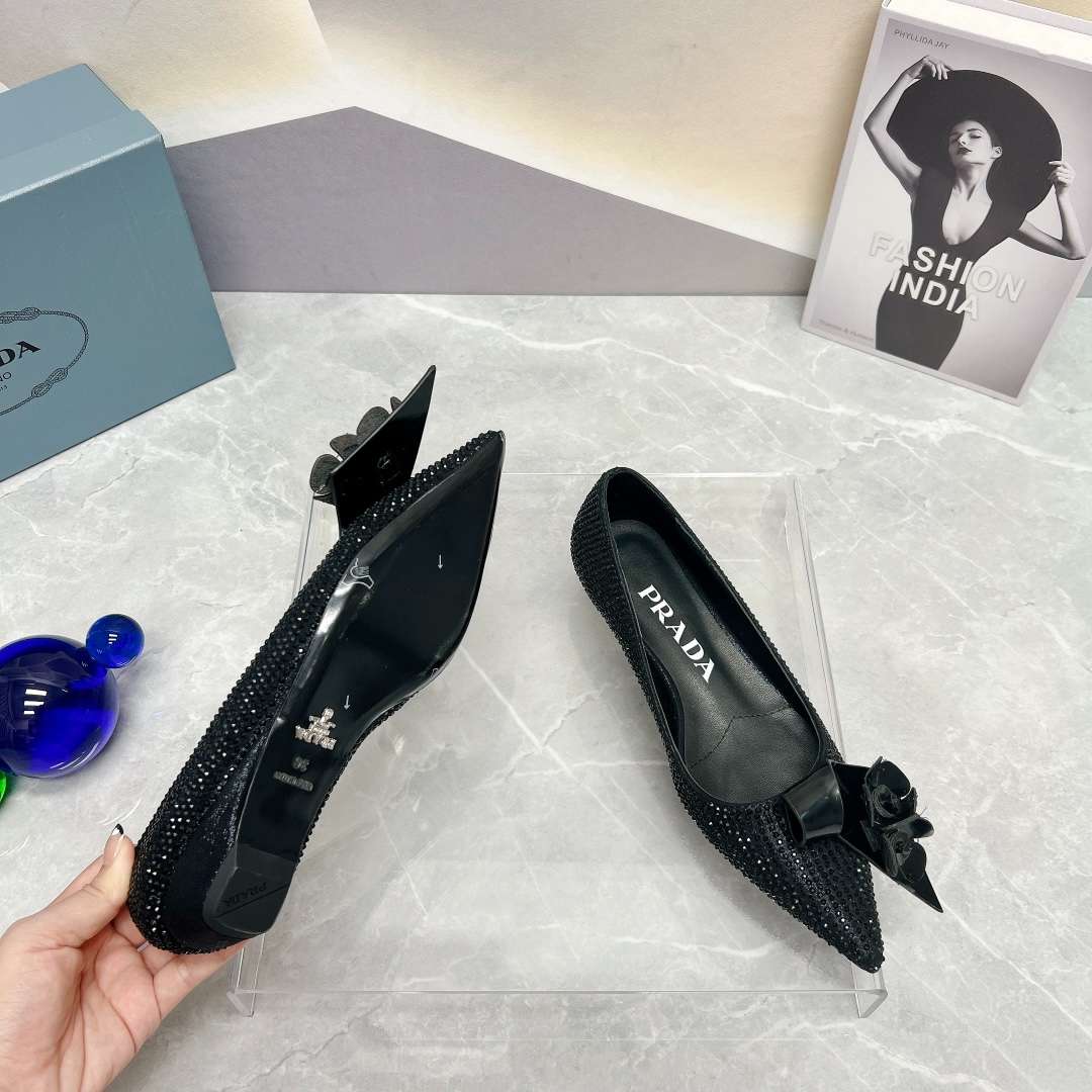 Prada Patent Pumps With Crystals Black For Women