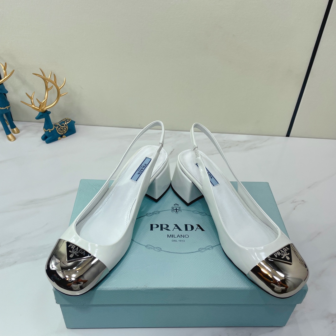 Prada Prada – Color Block With Rear Bridle Block White For Women PRD