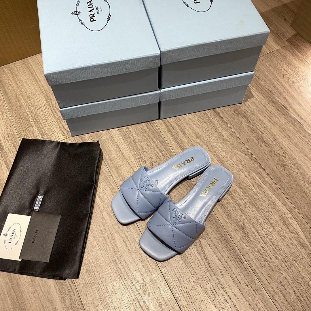 Prada Quilted Nappa Sabots Blue For Women 0.4in/10mm PRD 1XX583_038_F0076_F_B010