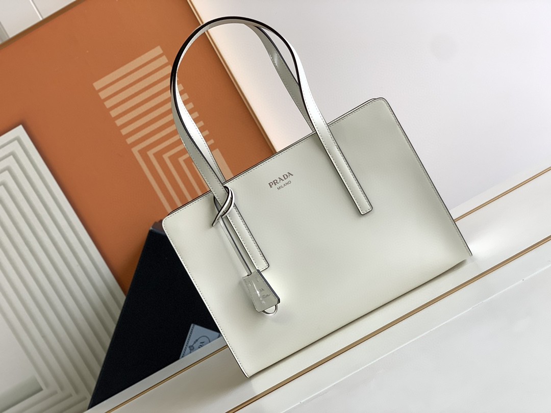 Prada Re-Edition 1995 Brushed Medium Handbag White/Black/Red For Women 11.8 in / 30 cm 1BA350_ZO6_F0PG7_V_OOO