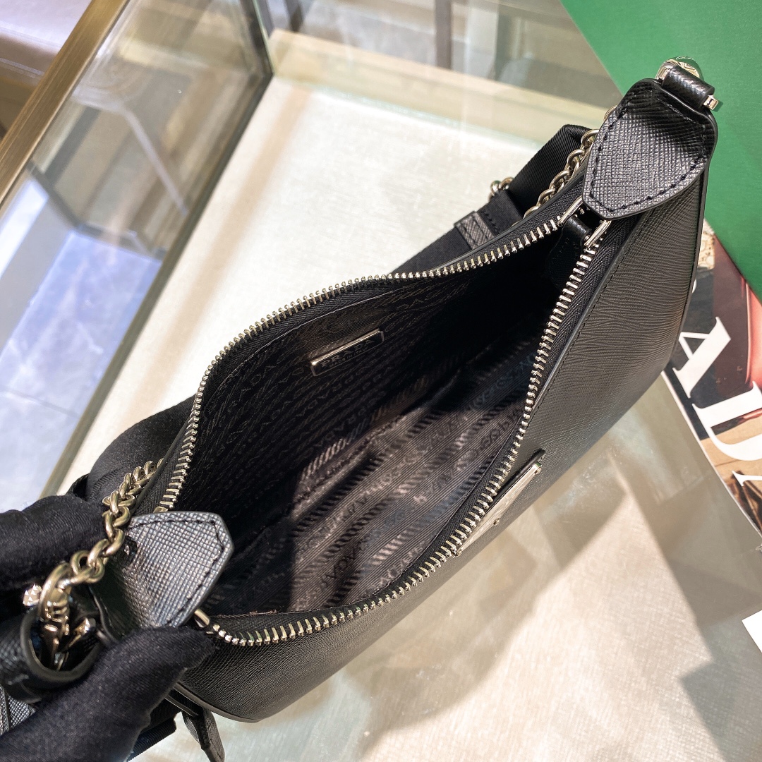 Prada Re-Edition 2005 Re-Nylon Mini Bag Black For Women, Women’s Bags 8.6in/22cm