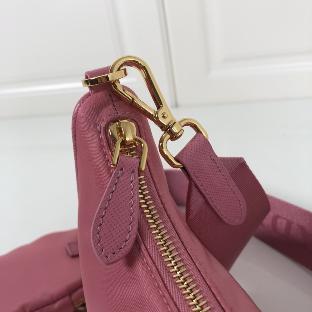 Prada Re-Edition 2005 Saffiano Bag Pink For Women, Women’s Bags 8.6in/22cm 1BH204_NZV_F011S_V_V2M