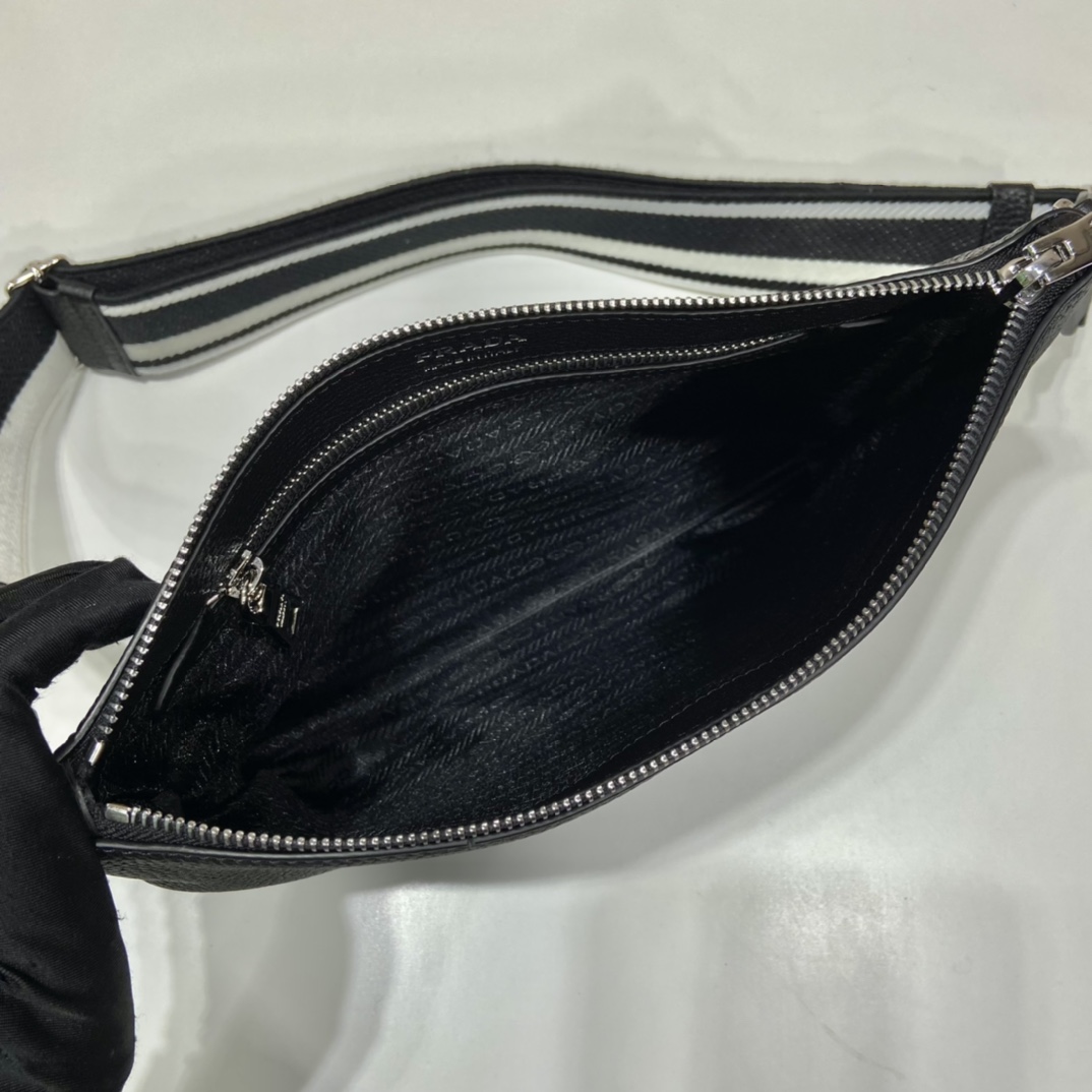 Prada Shoulder Bag Black For Women, Women’s Bags 11.8in/30cm 1BH050_2DKV_F0002_V_3OM