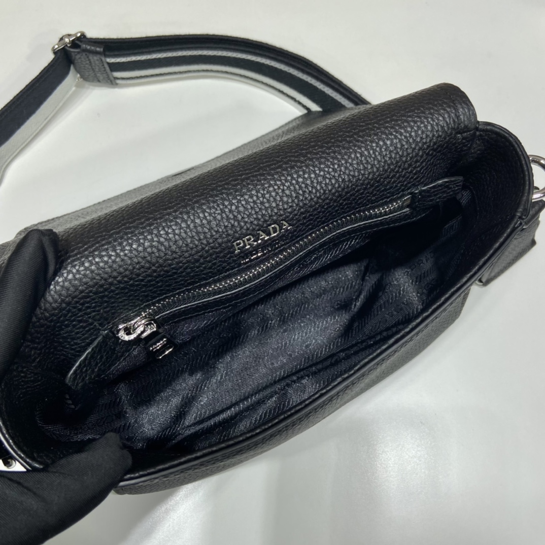 Prada Shoulder Bag Black For Women, Women’s Bags 9in/23cm 1BD314_2DKV_F0002_V_3OO